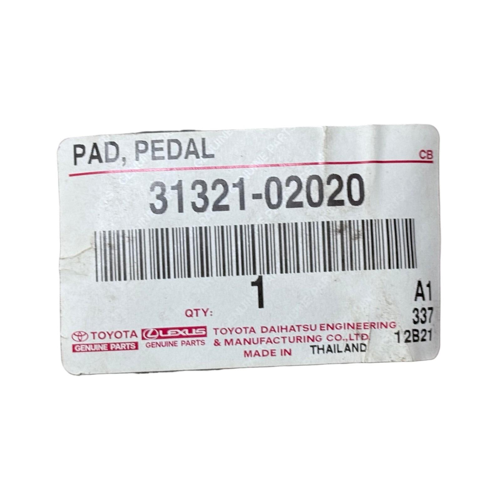 Genuine Mitsubishi Hi-Lux Clutch Pedal Pad — workshop-quality OEM replacement