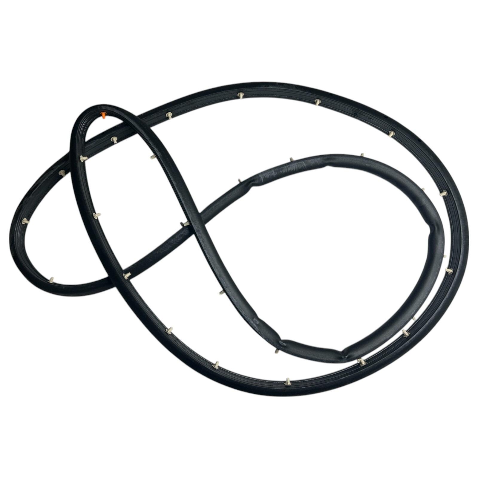 Genuine Ford Mondeo Estate RH OS Rear door seal