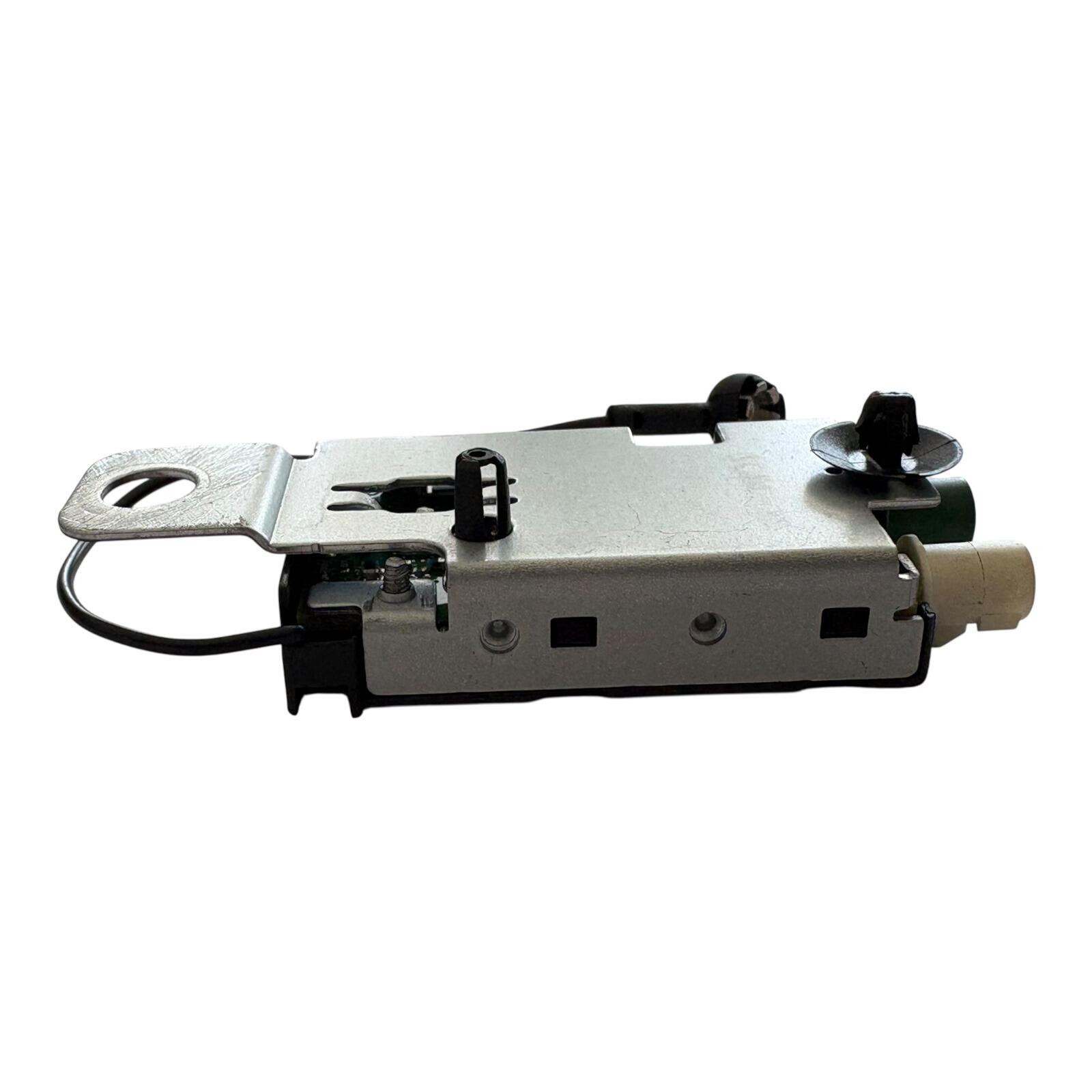Vauxhall Insignia A Rear window DAB aerial amplifier product image