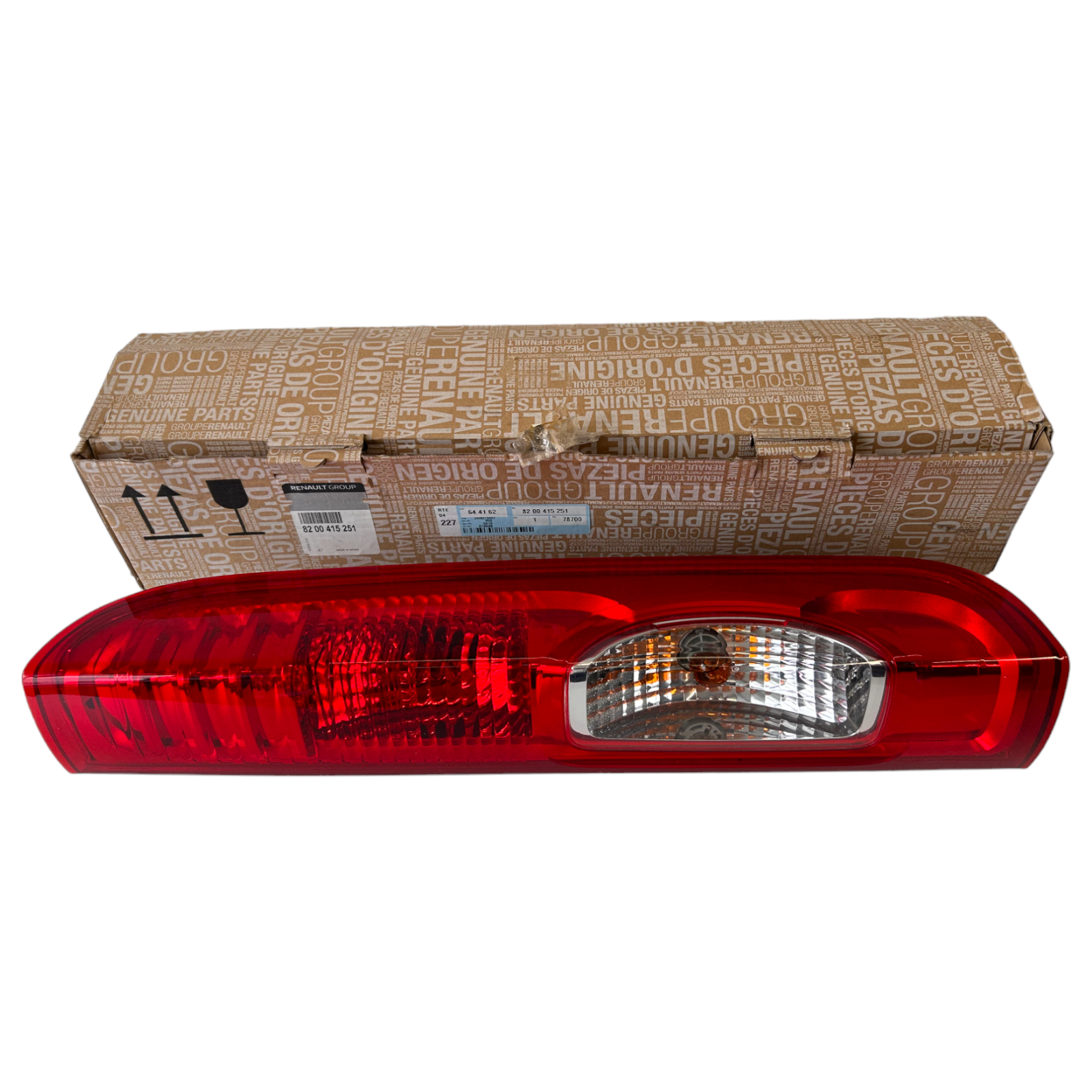 Renault Trafic 2 RH OS Rear lamp assembly