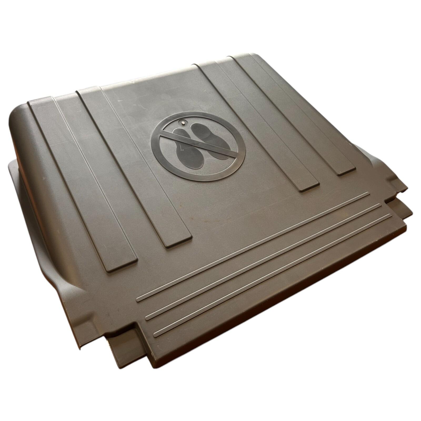 Universal Components quality Battery Cover Actros MP4