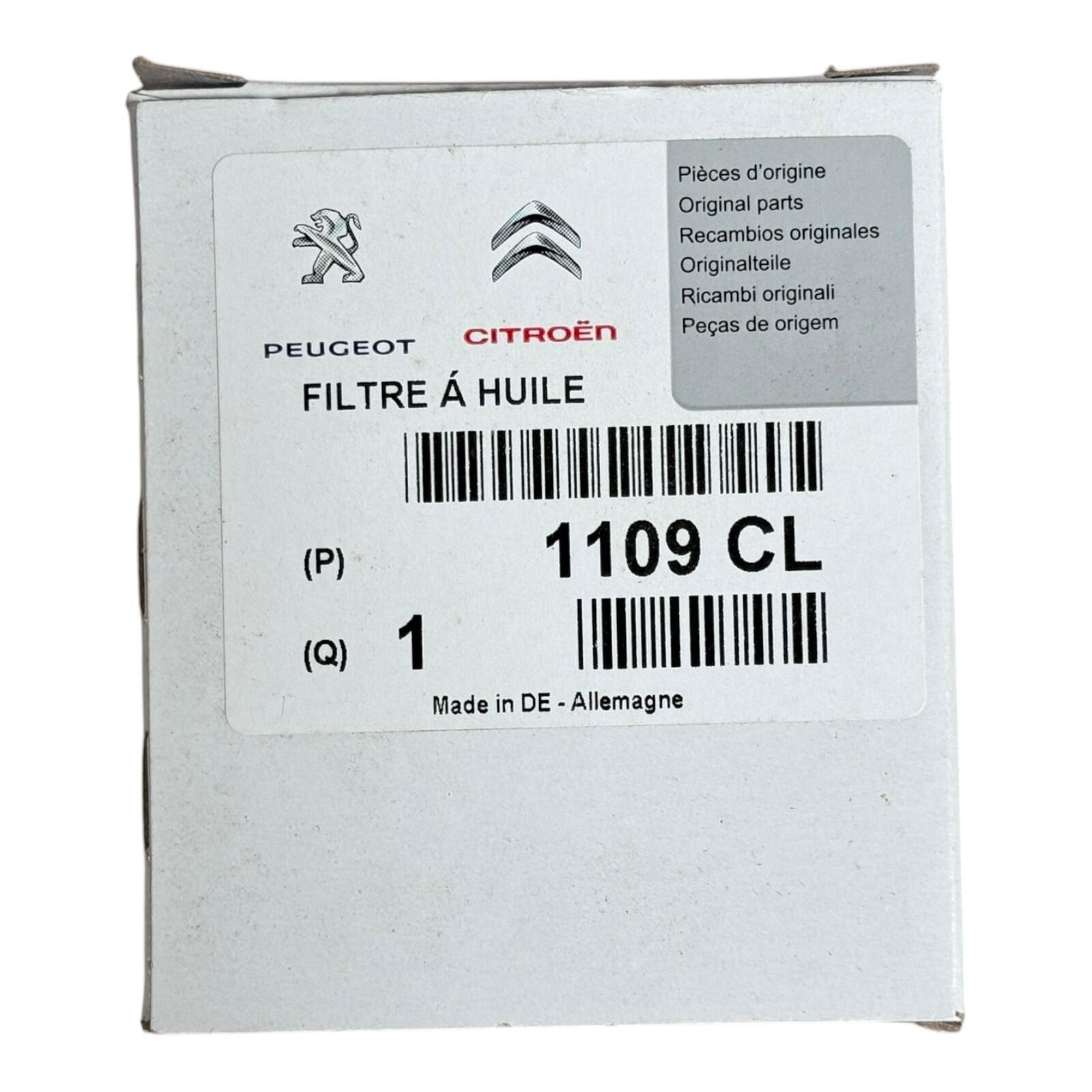 Genuine PSA Citroen DS Peugeot Oil filter close up view