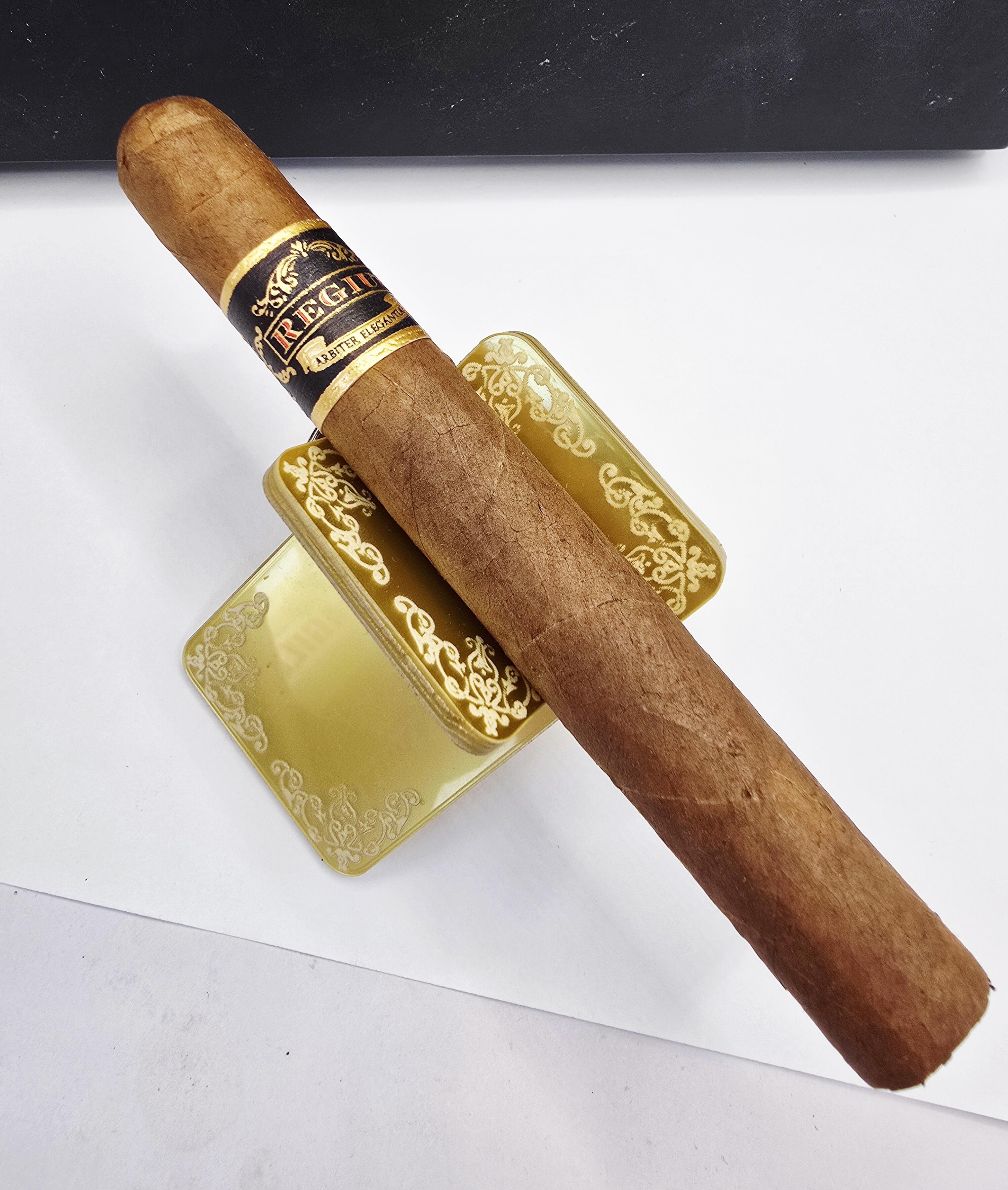 Regius Black Label Corona Cigar - 1 Single