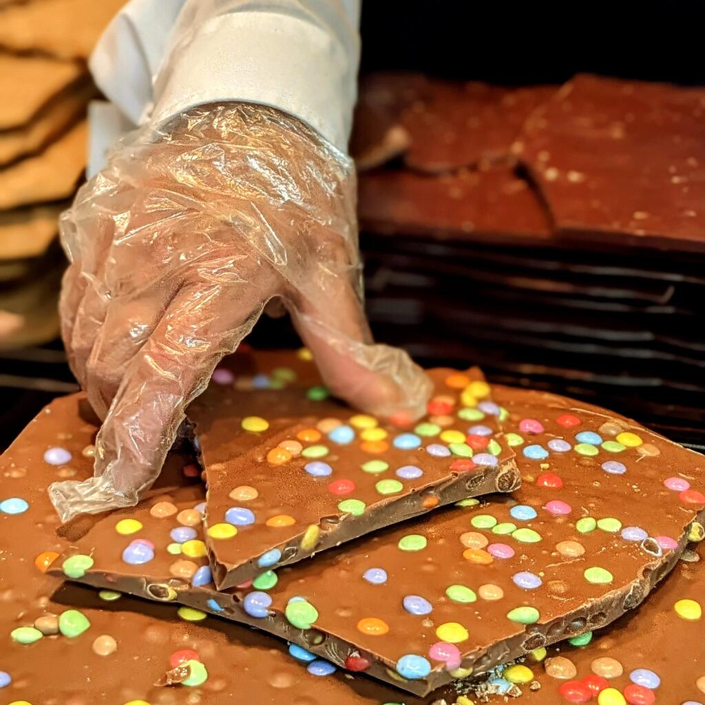 The Sweet Heart of the Alps: Why Swiss Chocolate Feels Like a Warm Hug (and How We Bottled It Into a Candle) (5-minute read)