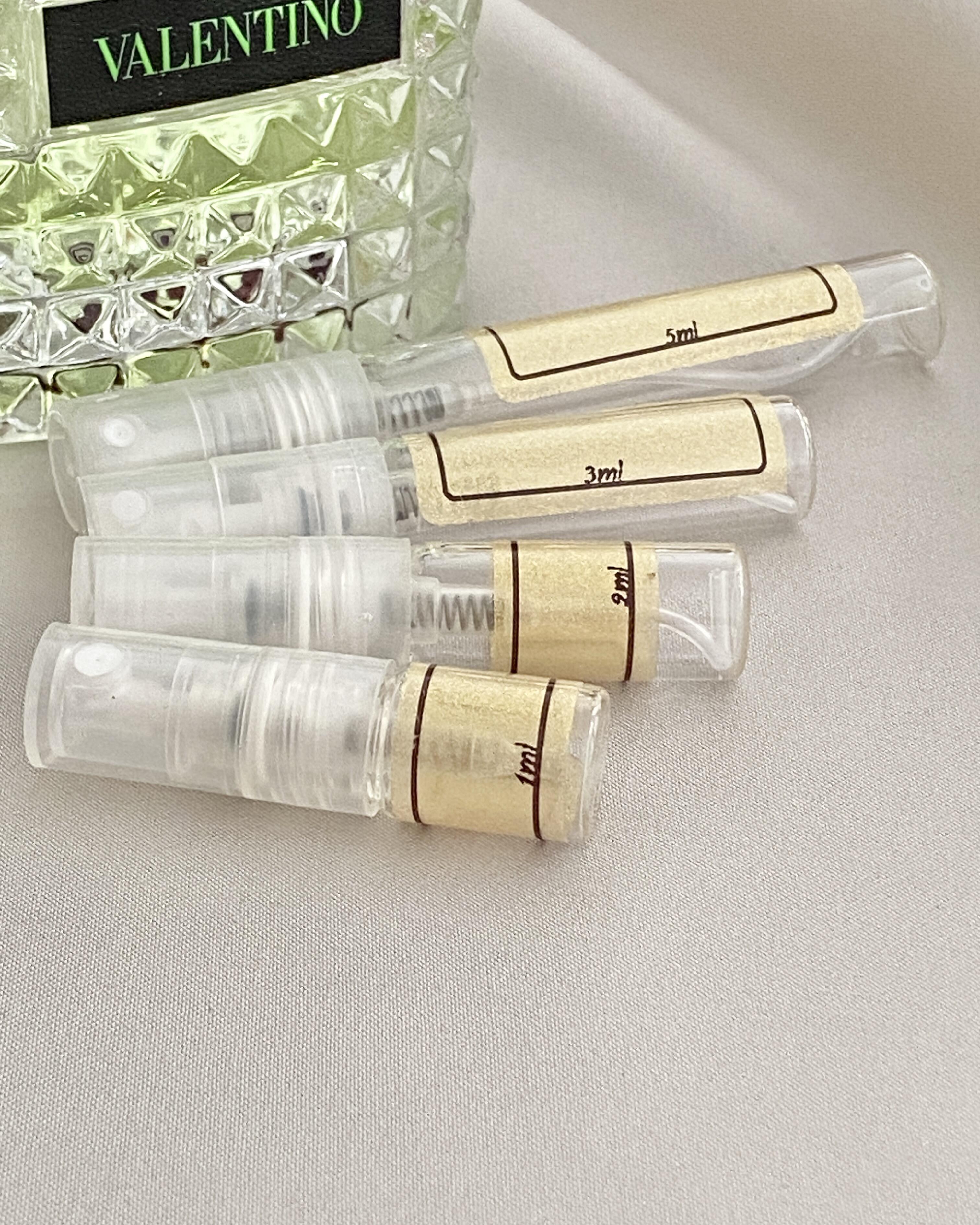 Valentino Donna Born in Roma Green Stravaganza and sample bottles
