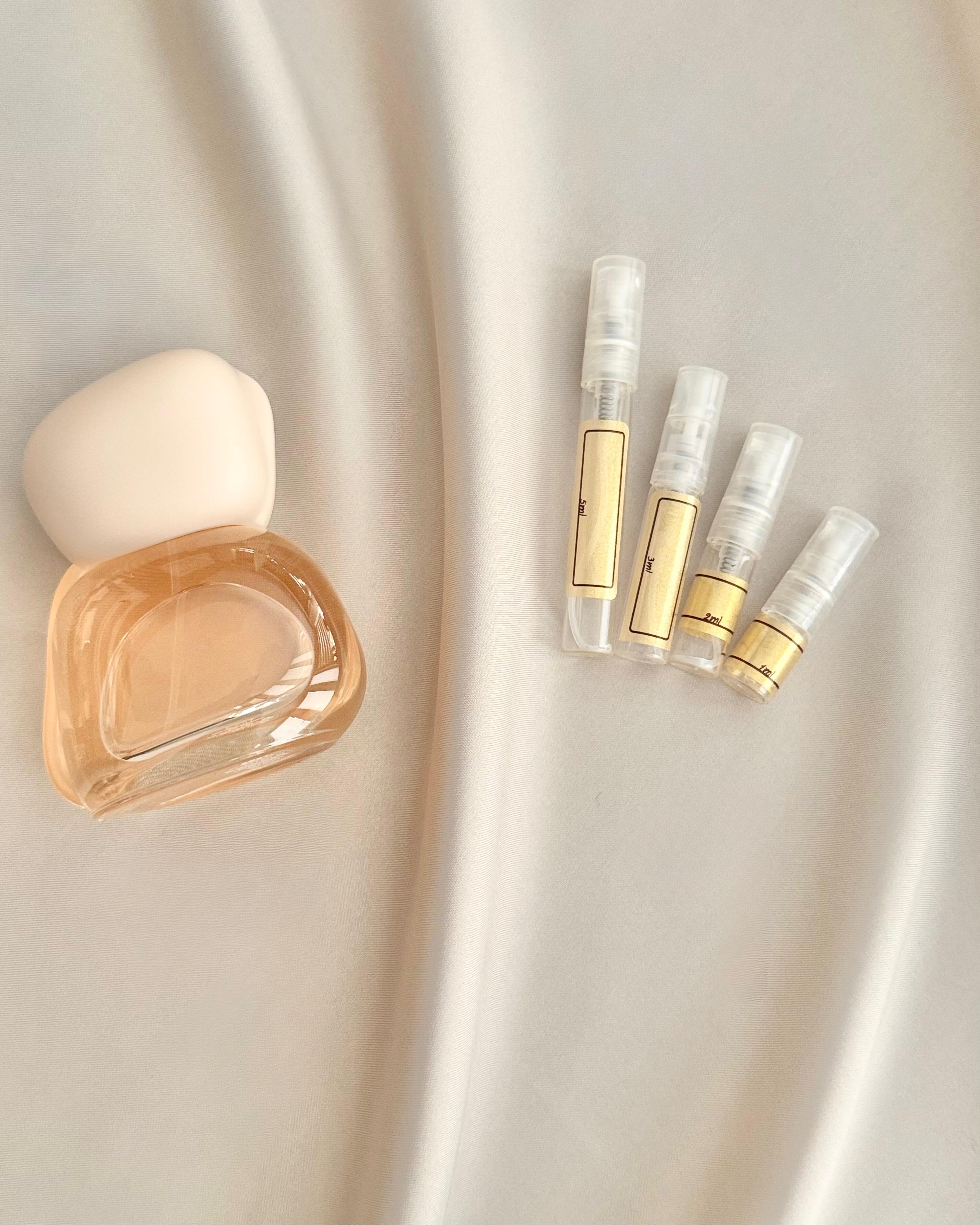 Kylie Jenner Blush Wood with sample bottles