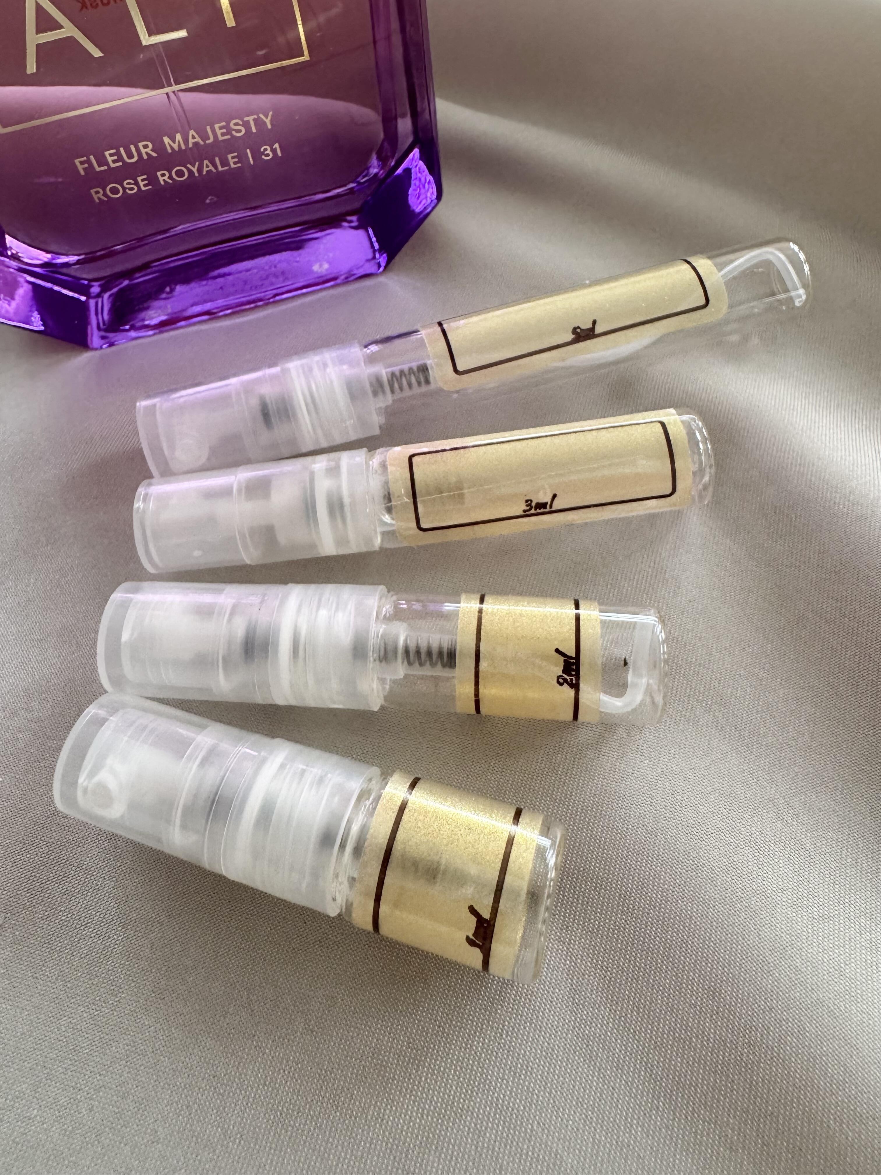 Kayali Fleur Majesty Rose Royale 31 with sample bottles