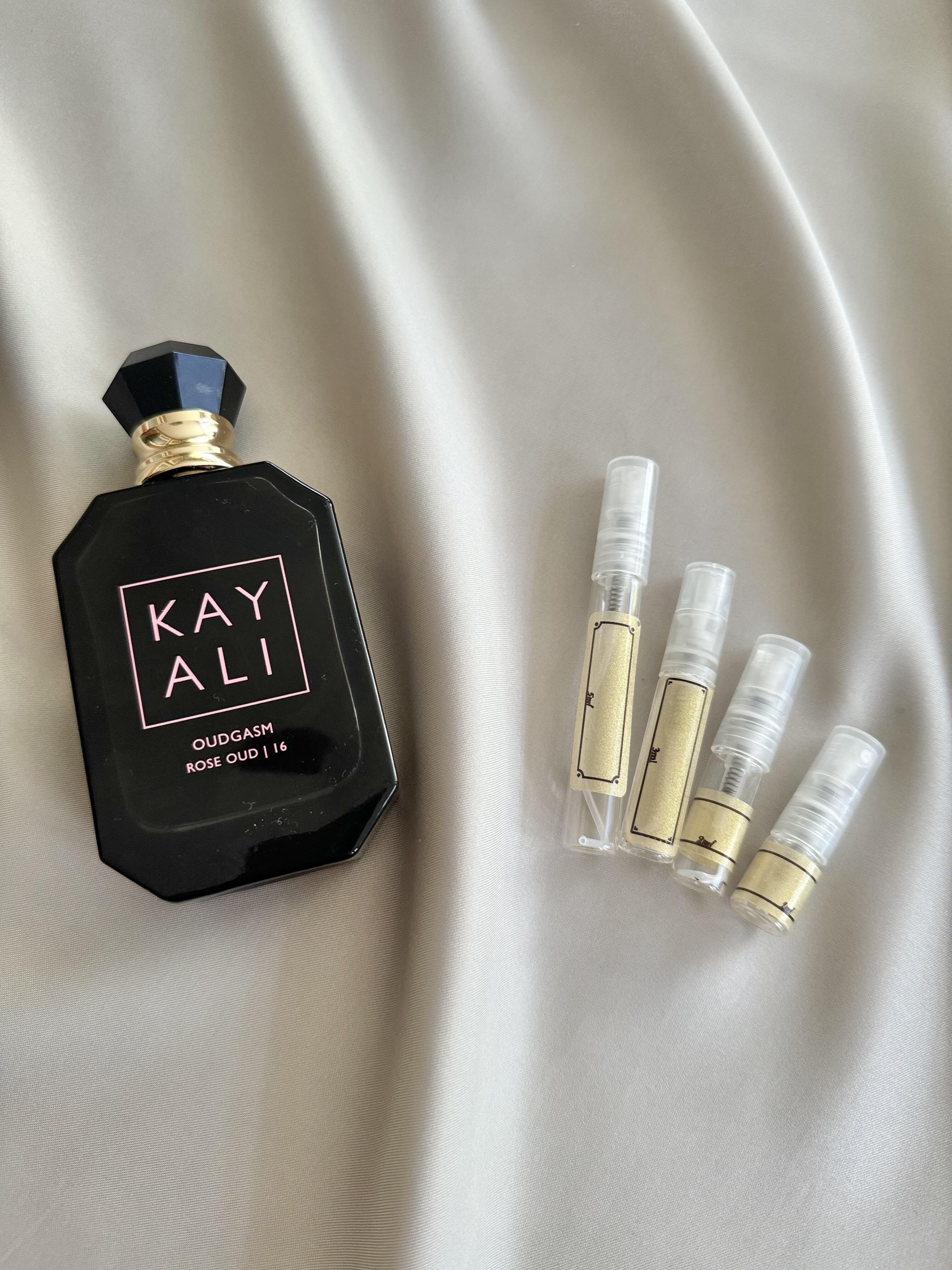 Kayali Oudgasm Rose Oud | 16 with sample bottles