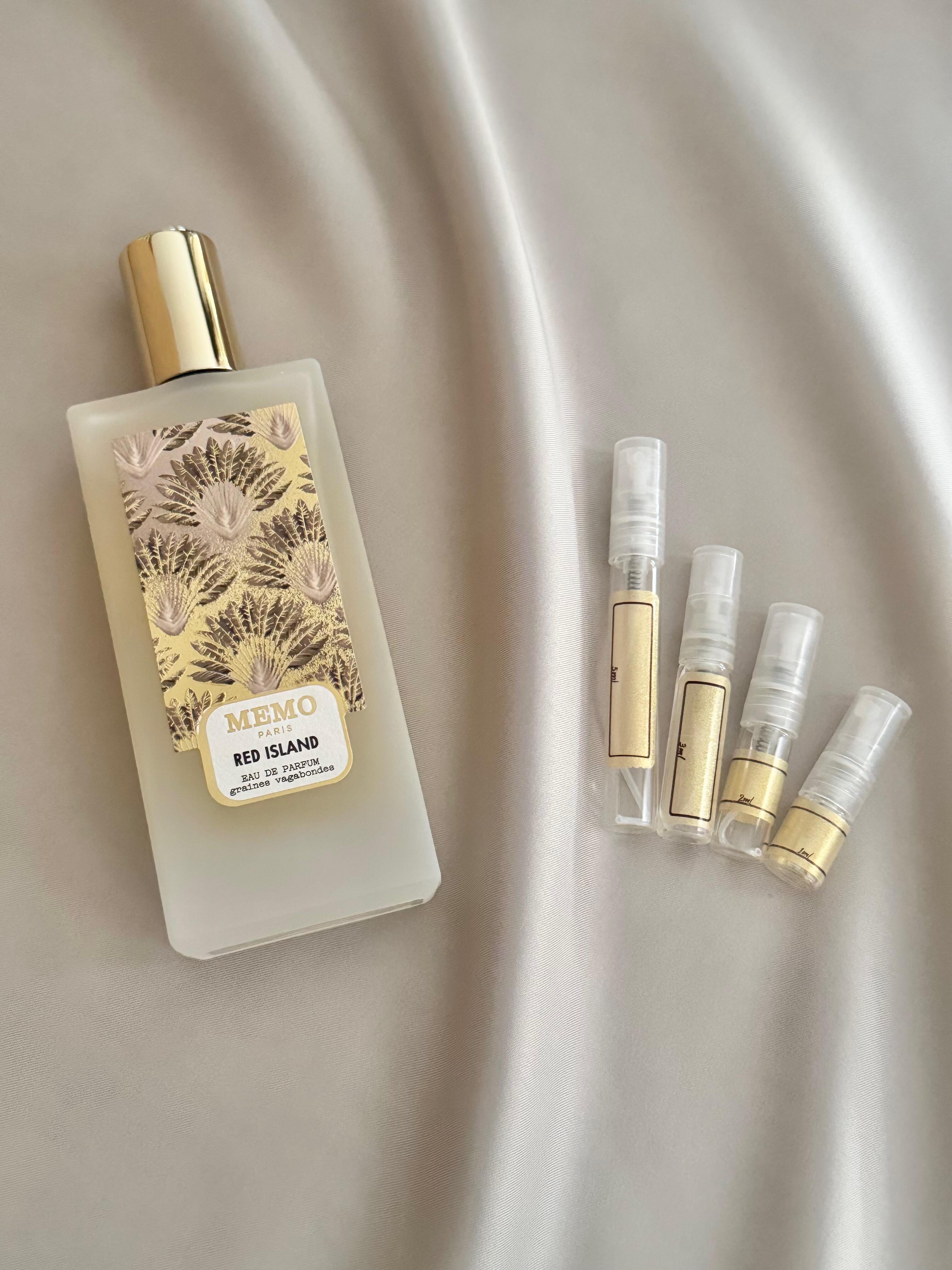 Memo Paris Red Island with sample bottles