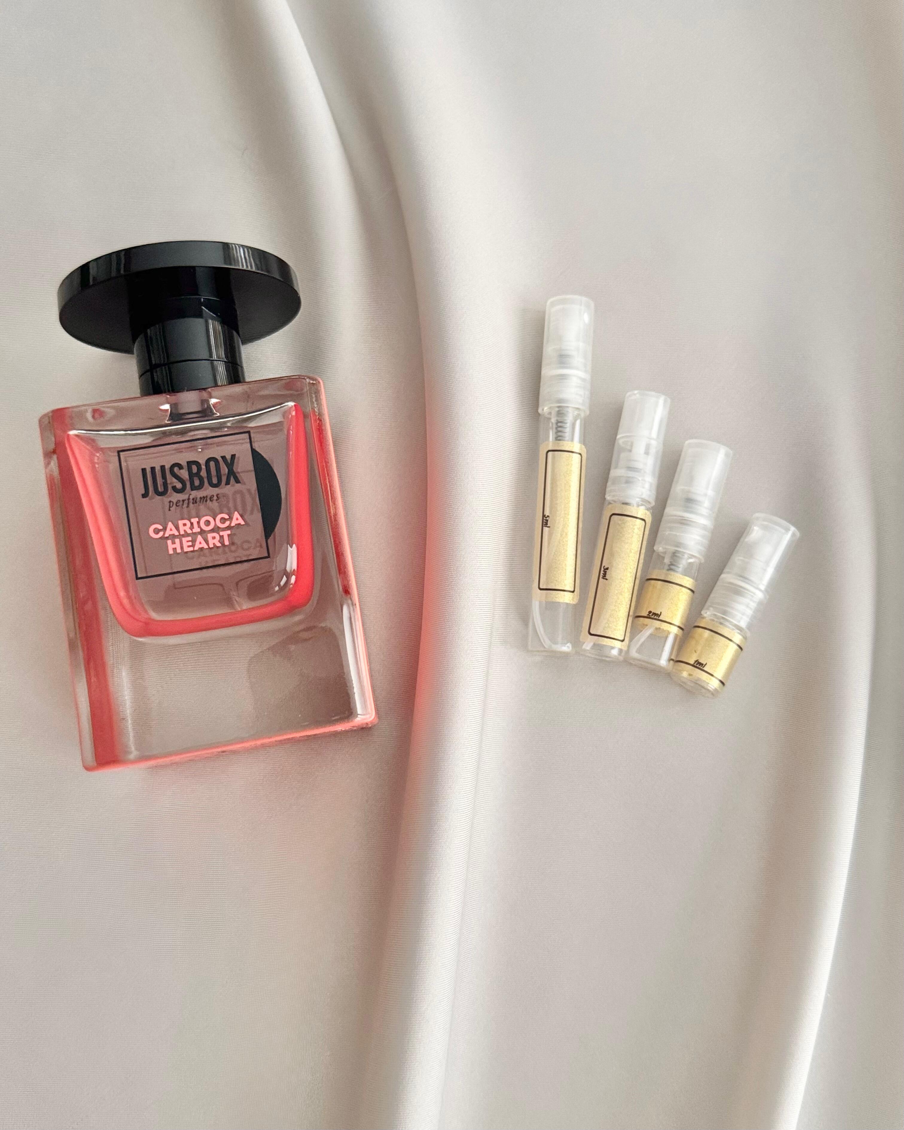 Jusbox Carioca Heart with sample bottles
