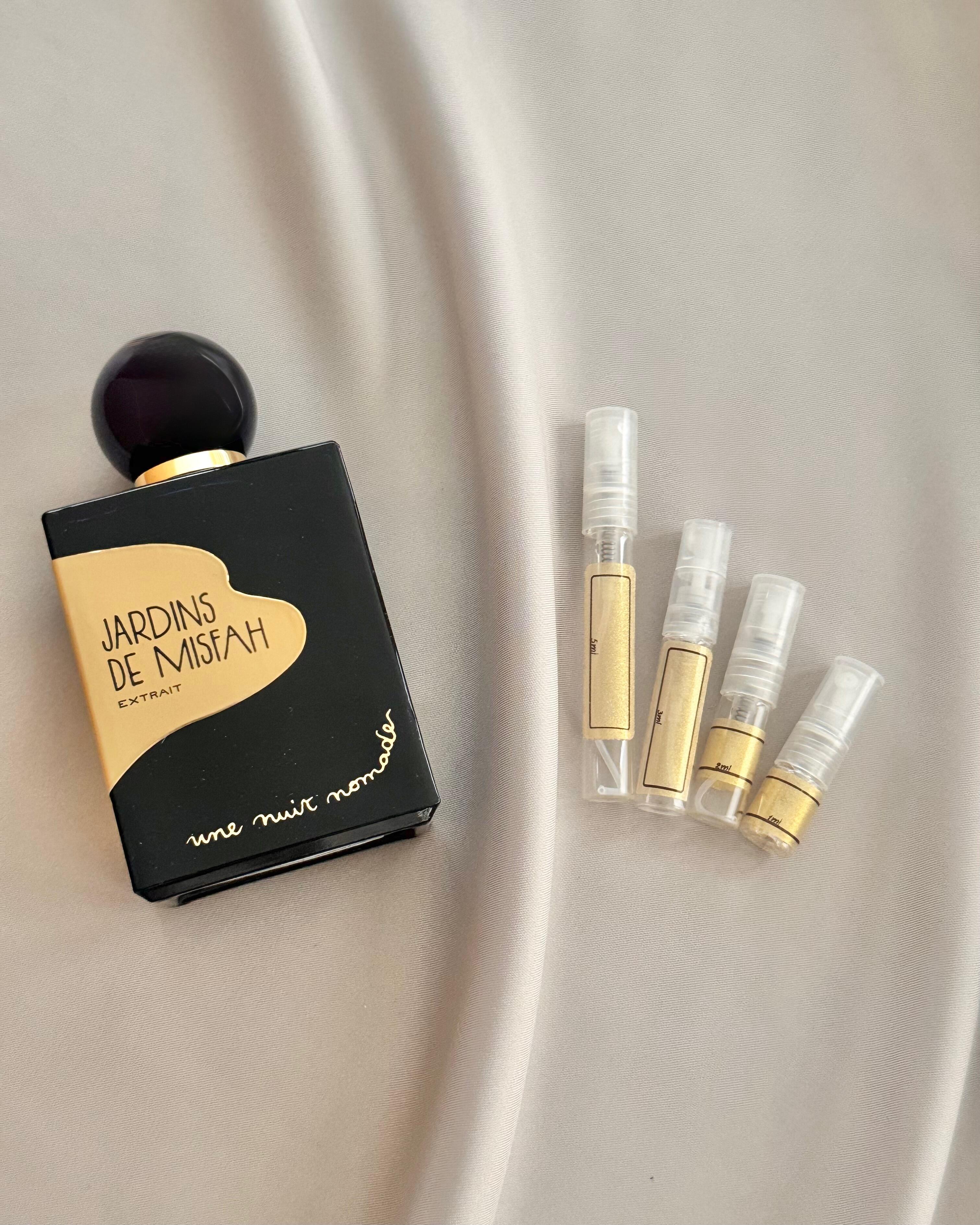 Une Nuit Nomade Jardins De Misfah Extrait with sample bottles