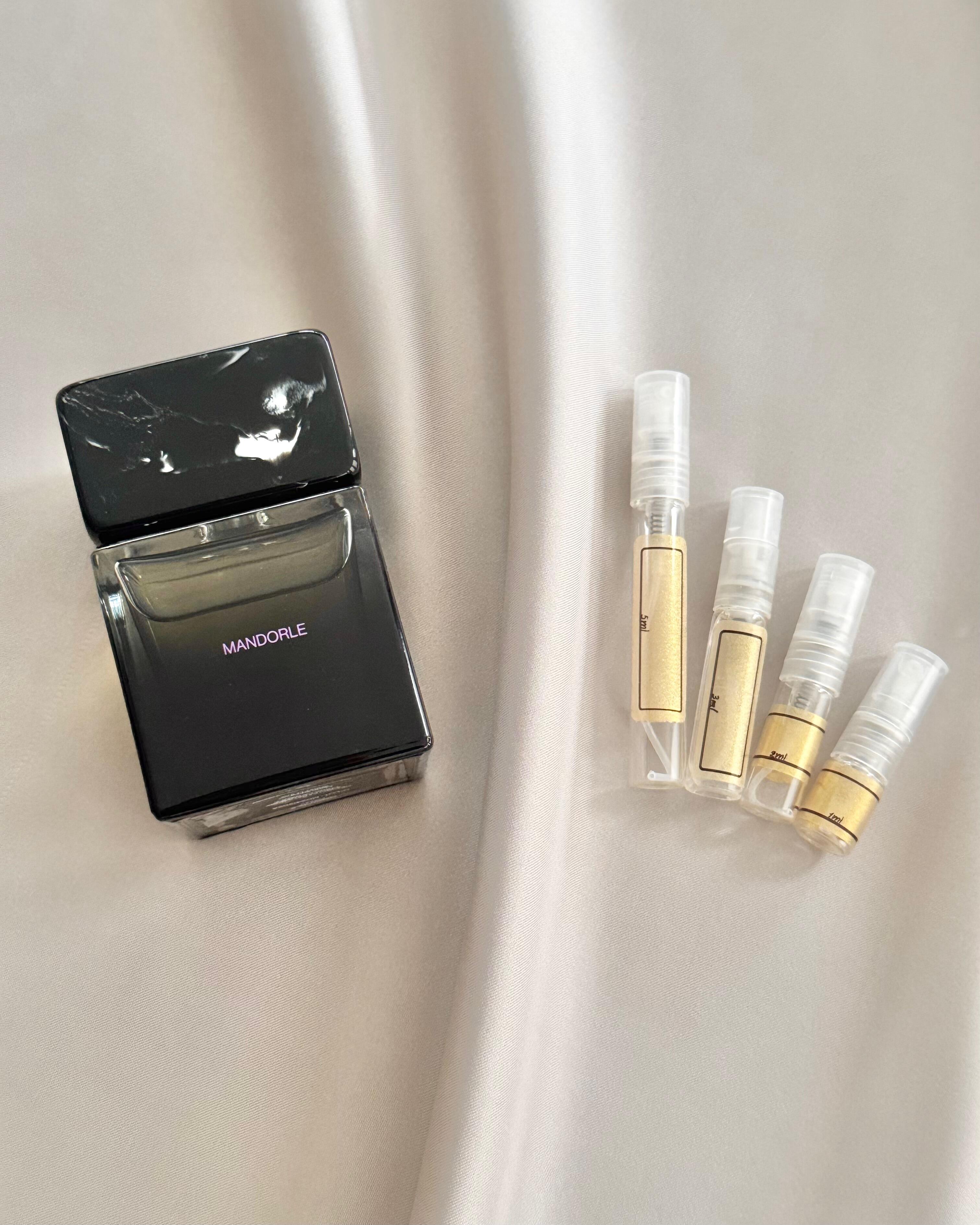 Sora Dora Mandorle with sample bottles