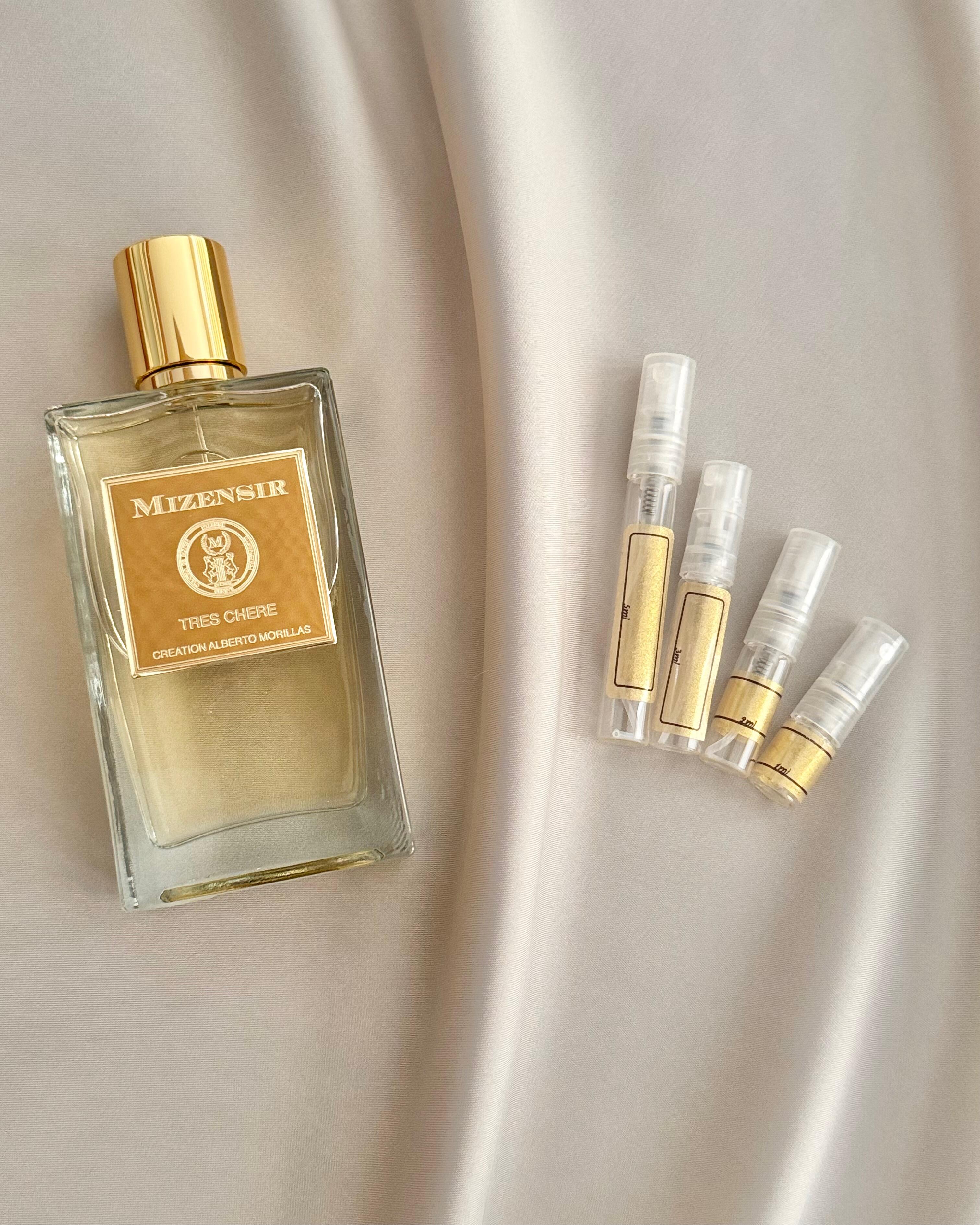 Mizensir Tres Chere with sample bottles
