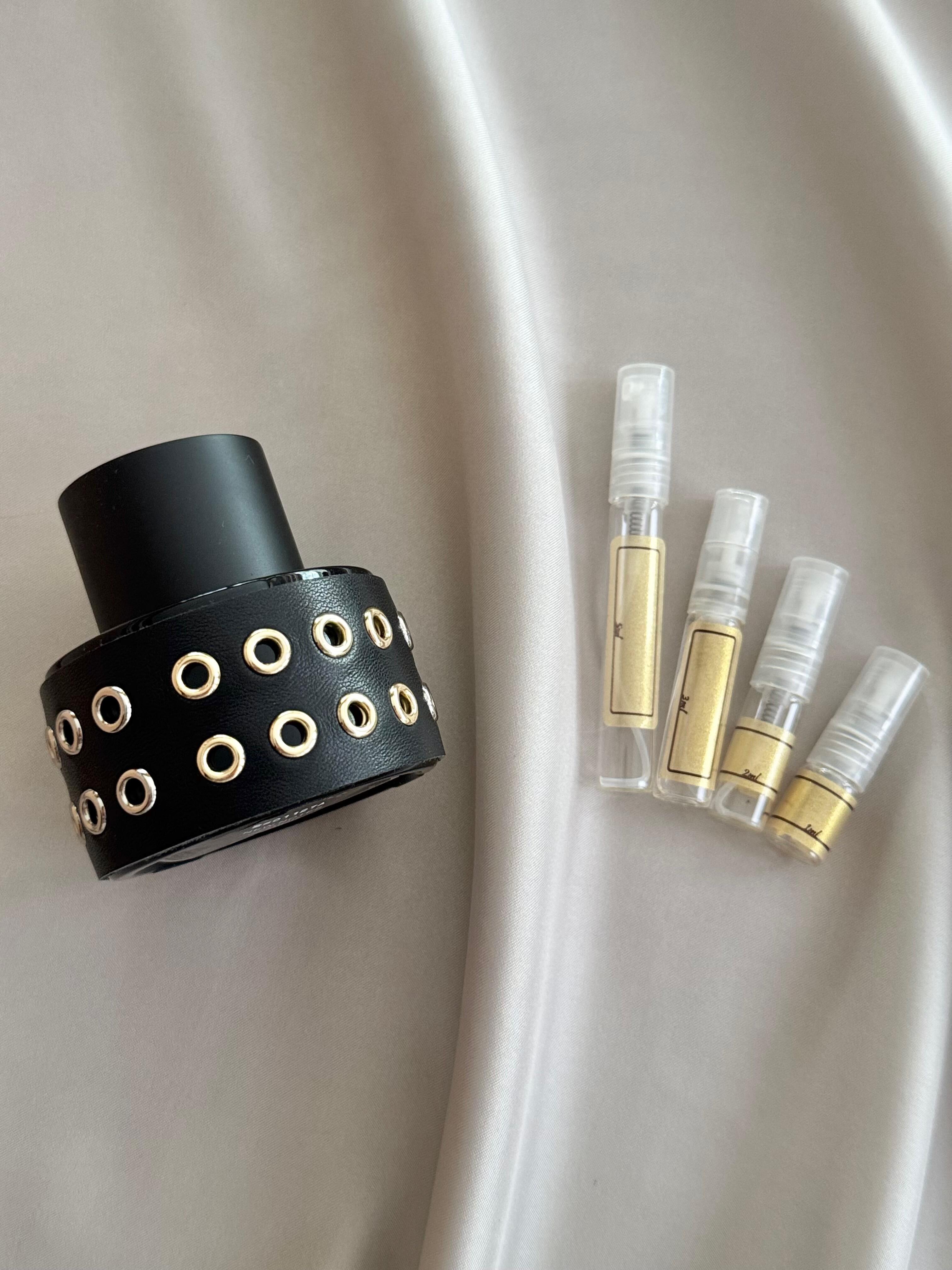 New Notes Erotika Maximale with sample bottles
