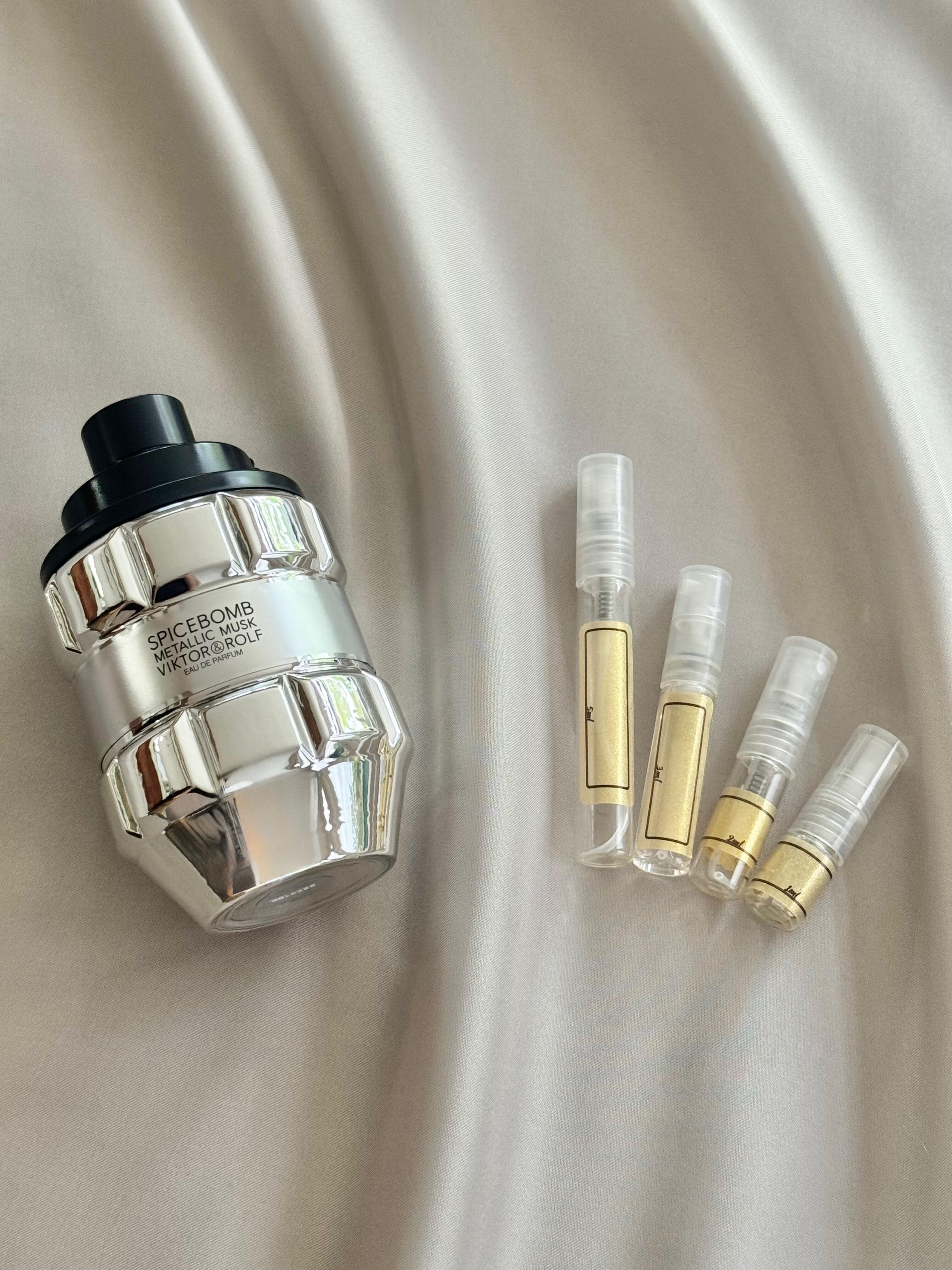 Victor & Rolf Spicebomb Metalic Musk with sample bottles