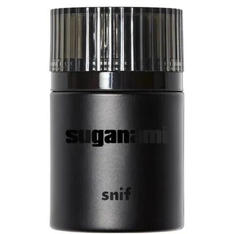 Snif Suganami with sample bottles