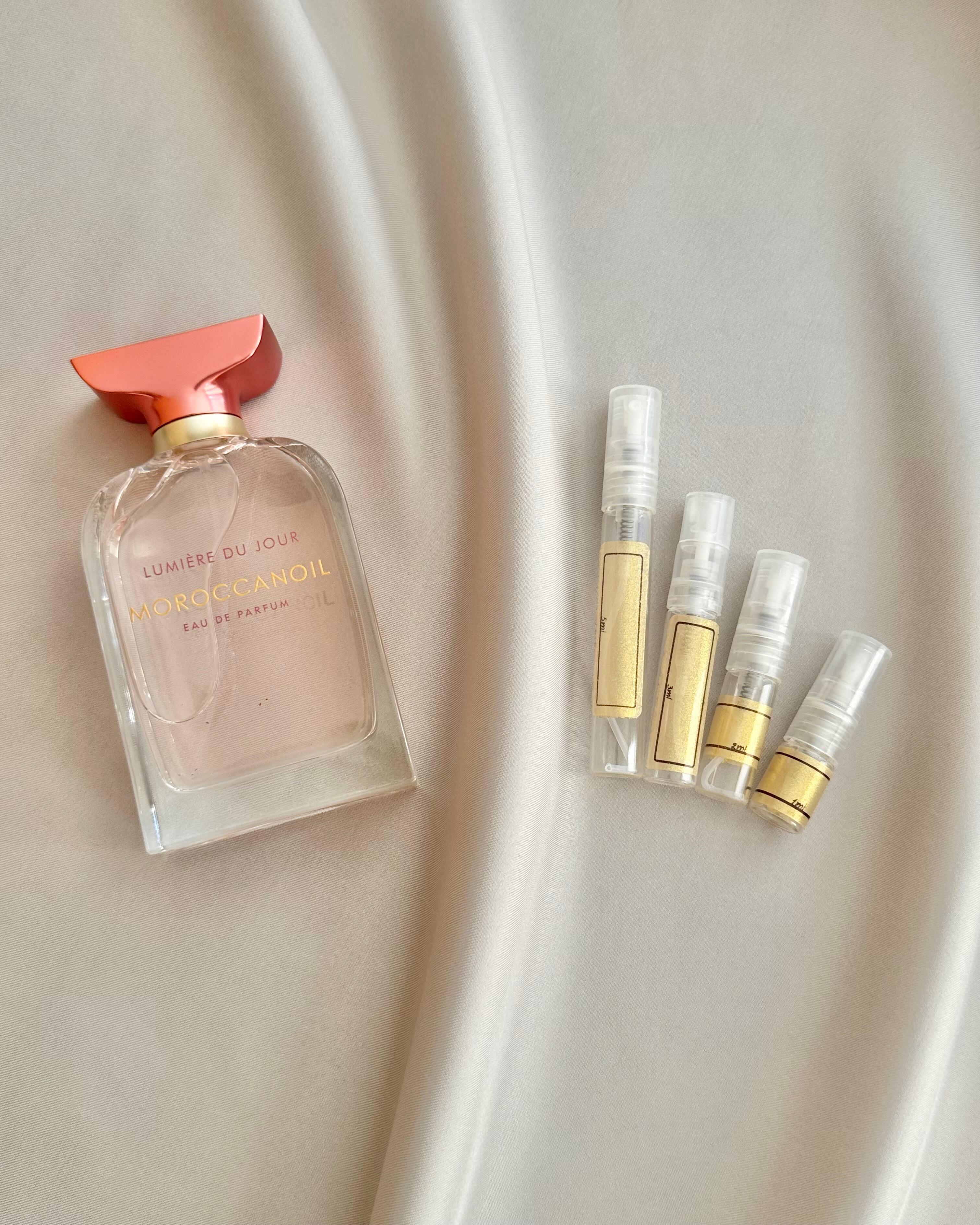 Moroccanoil Lumiere du Jour with sample bottles