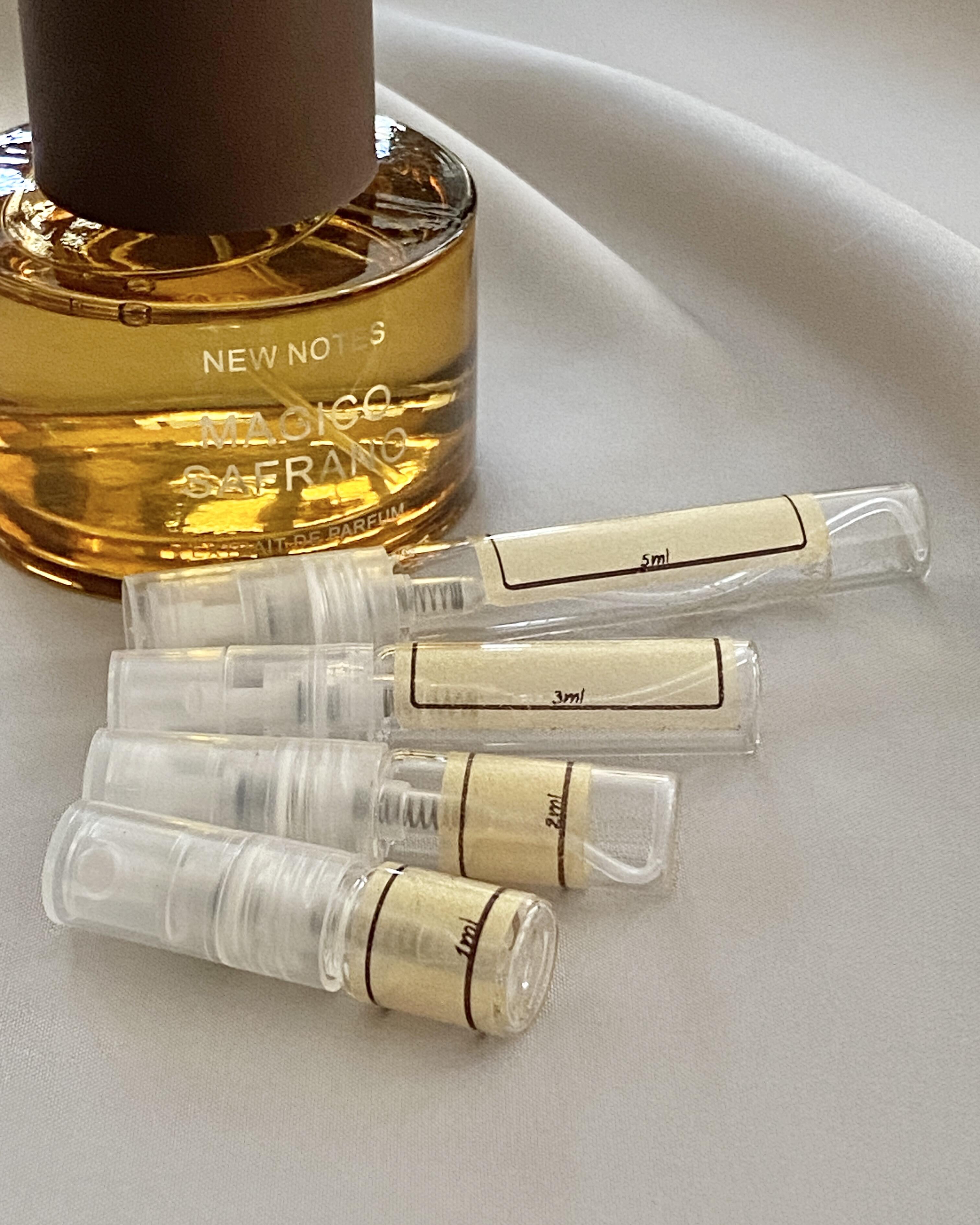 New Notes Magico Safrano and sample bottles