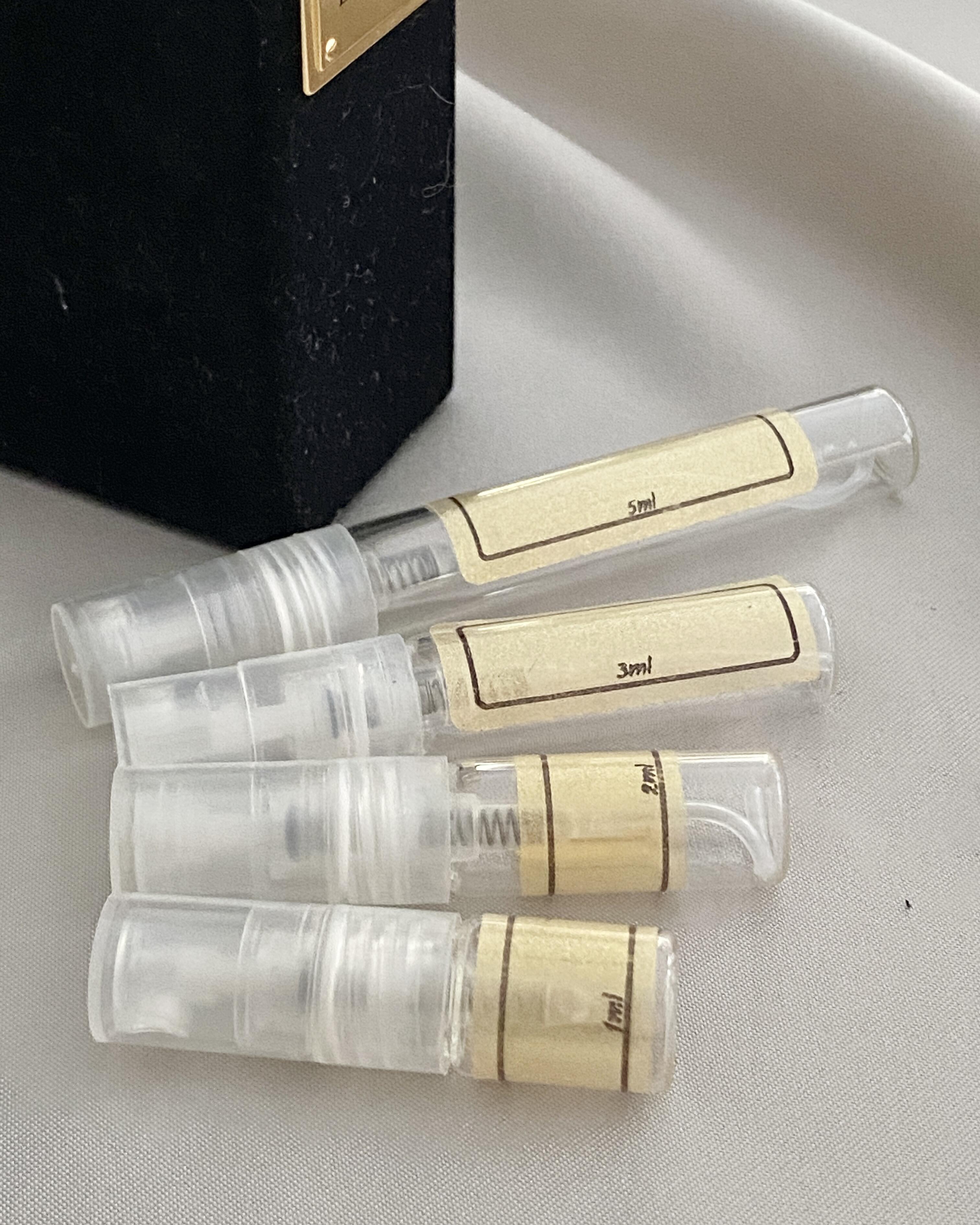 Gritti Duchessa perfume with sample bottles