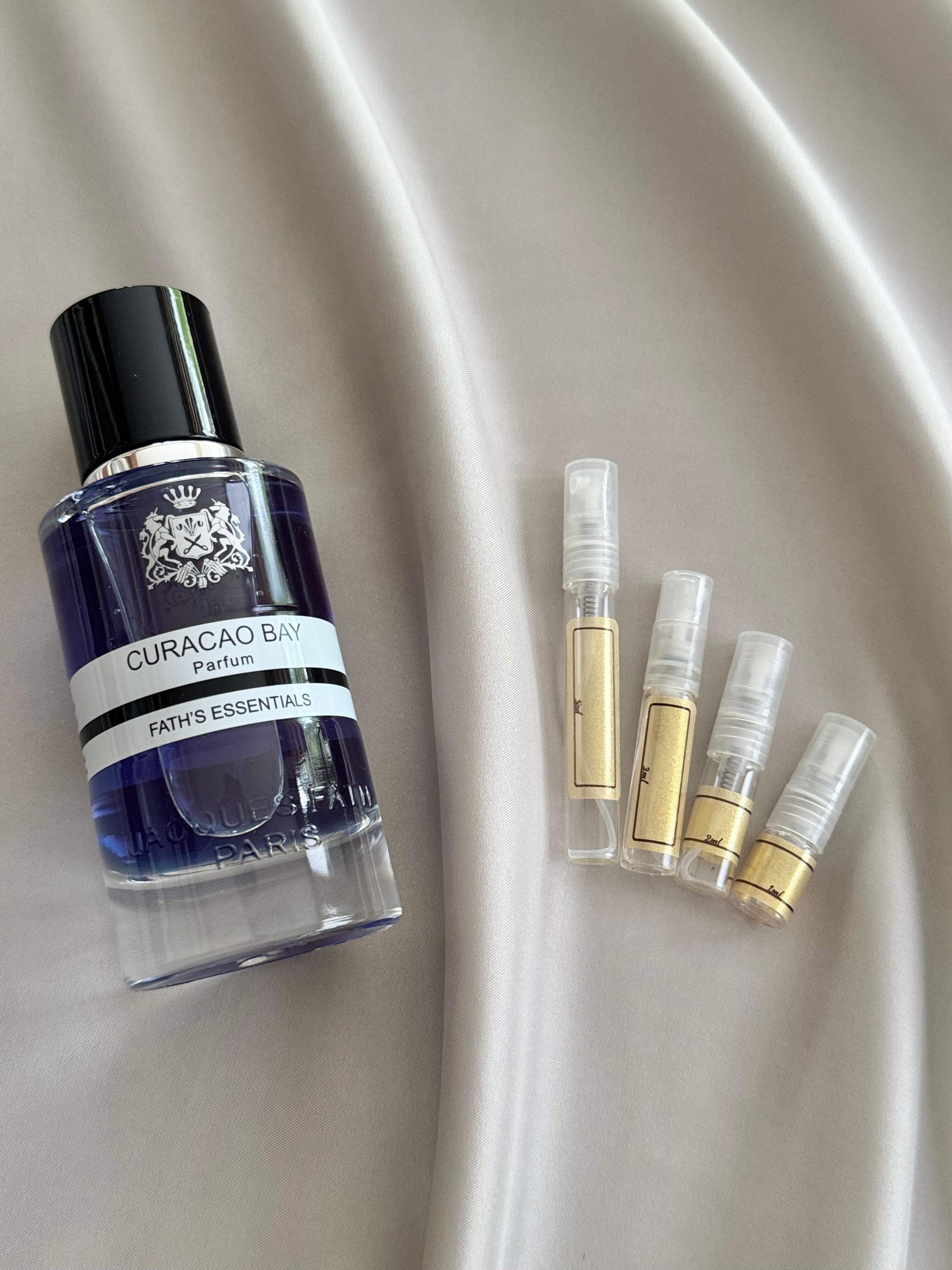 Jacques Fath Curacao Bay with sample bottles