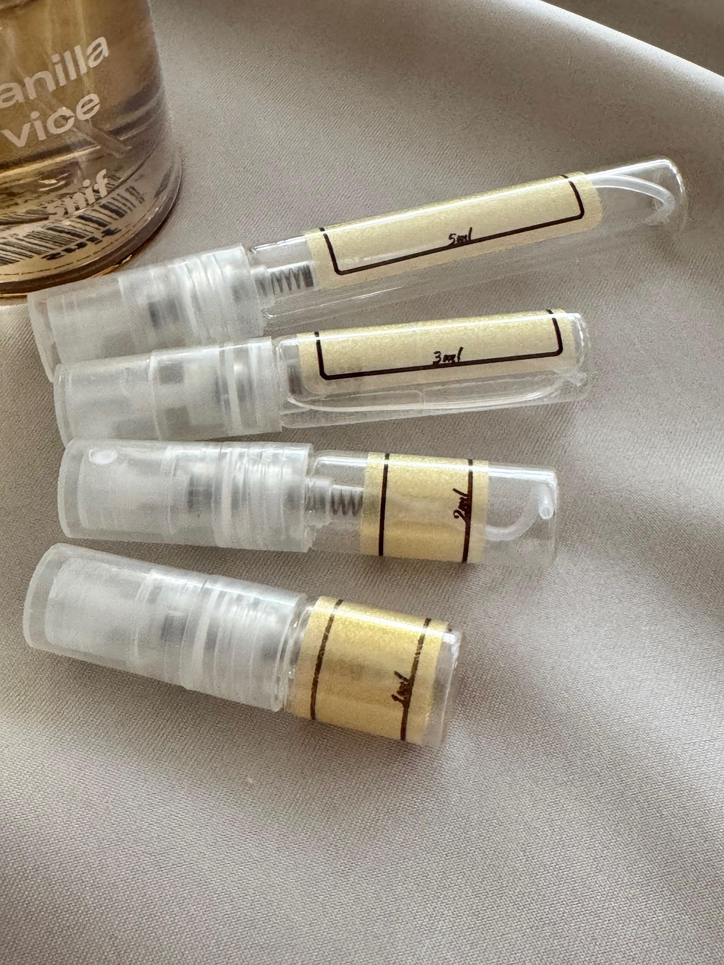 Snif Vanilla Vice and sample bottles