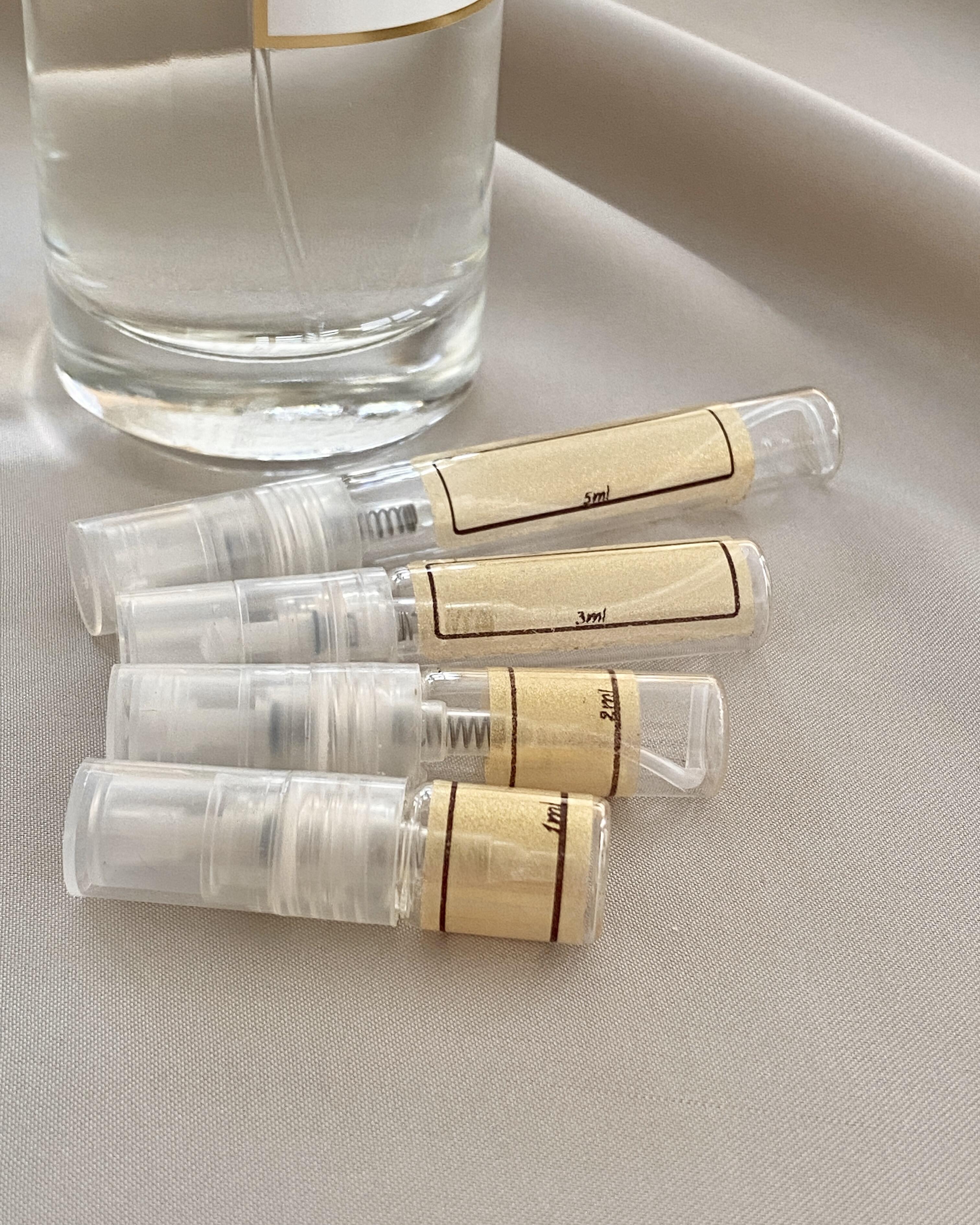 Mancera Mochi Musk and sample bottles
