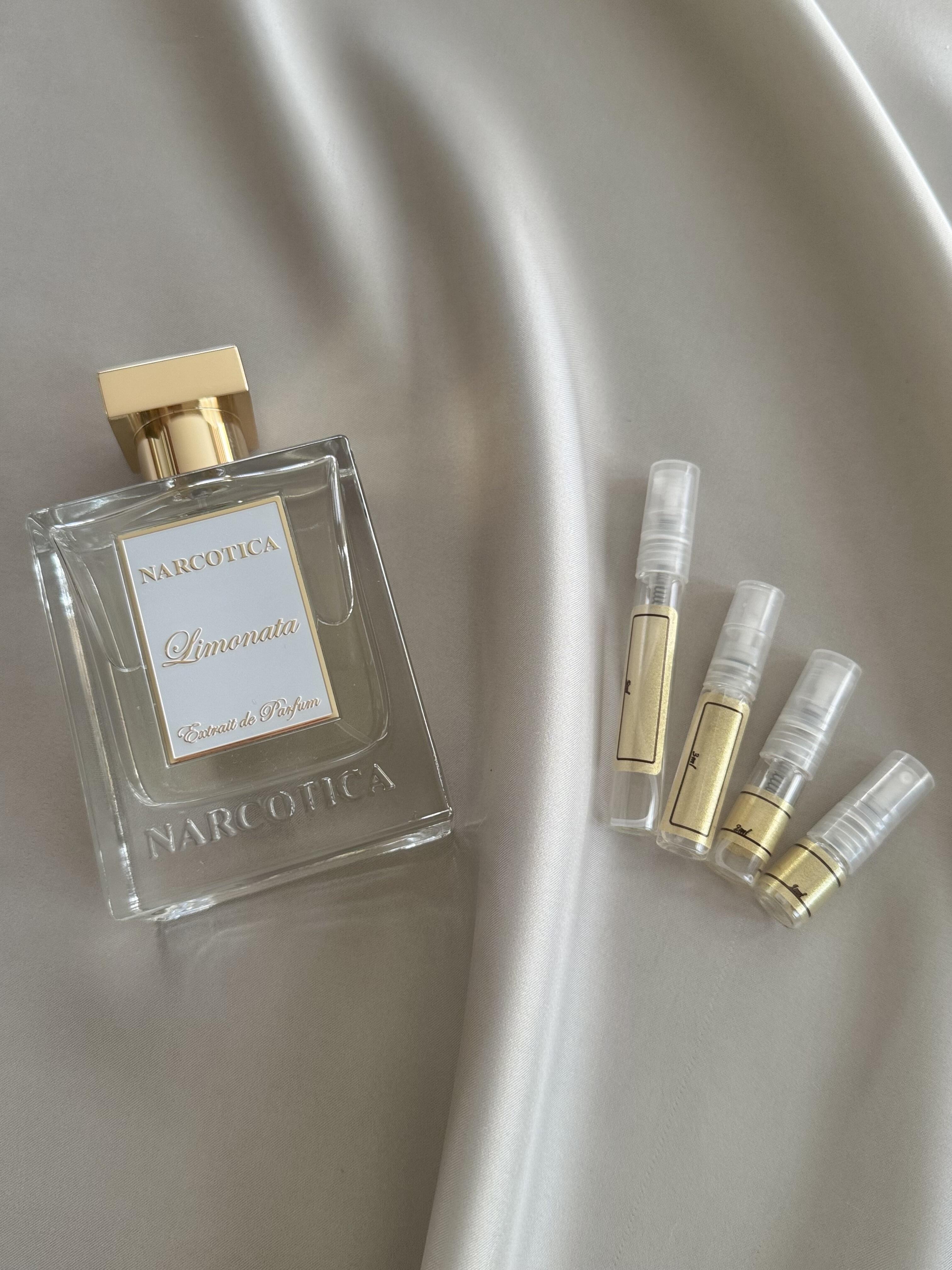 Narcotica Limonata with sample bottles