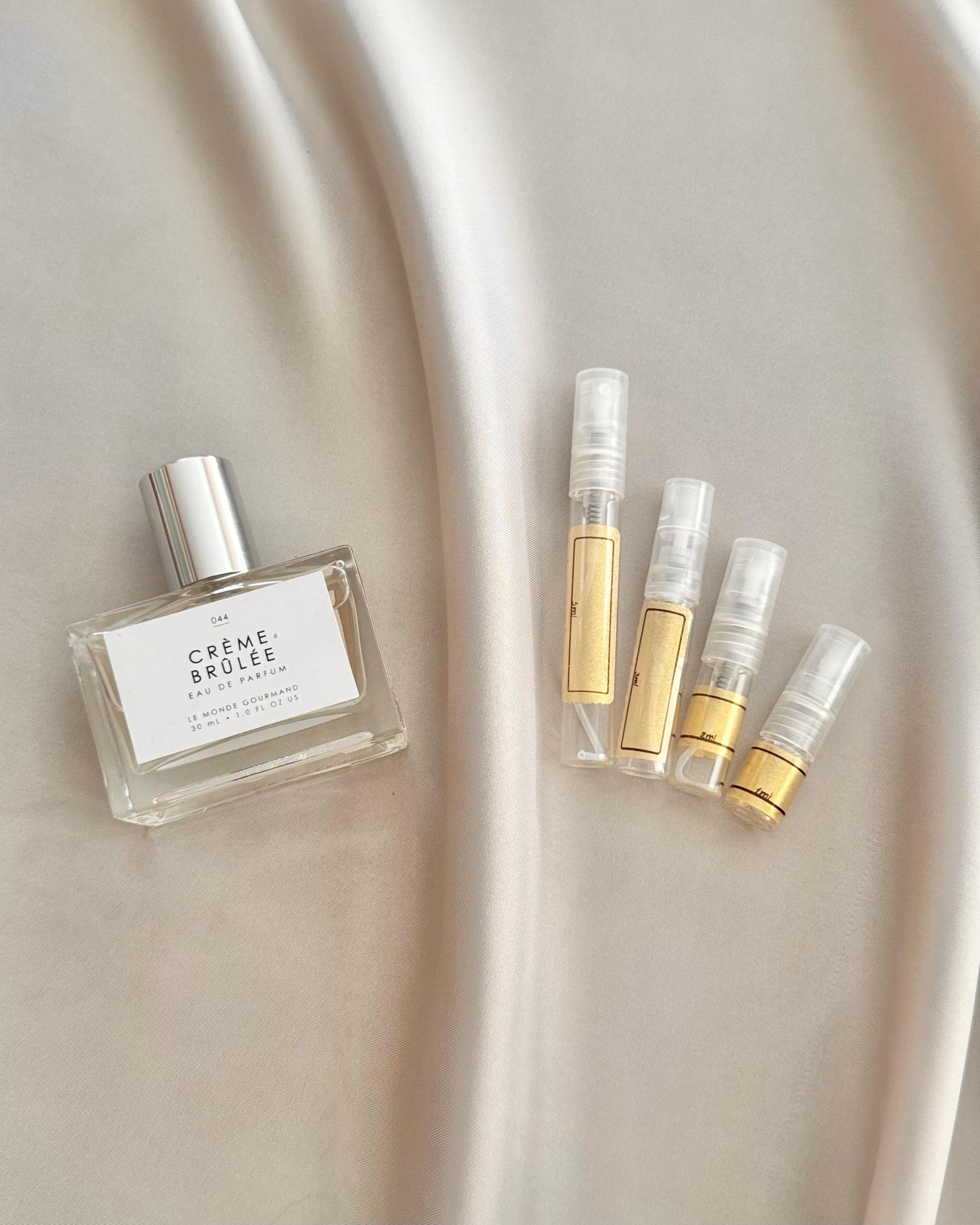 Le Monde Gourmande Creme Brûlée with sample bottles
