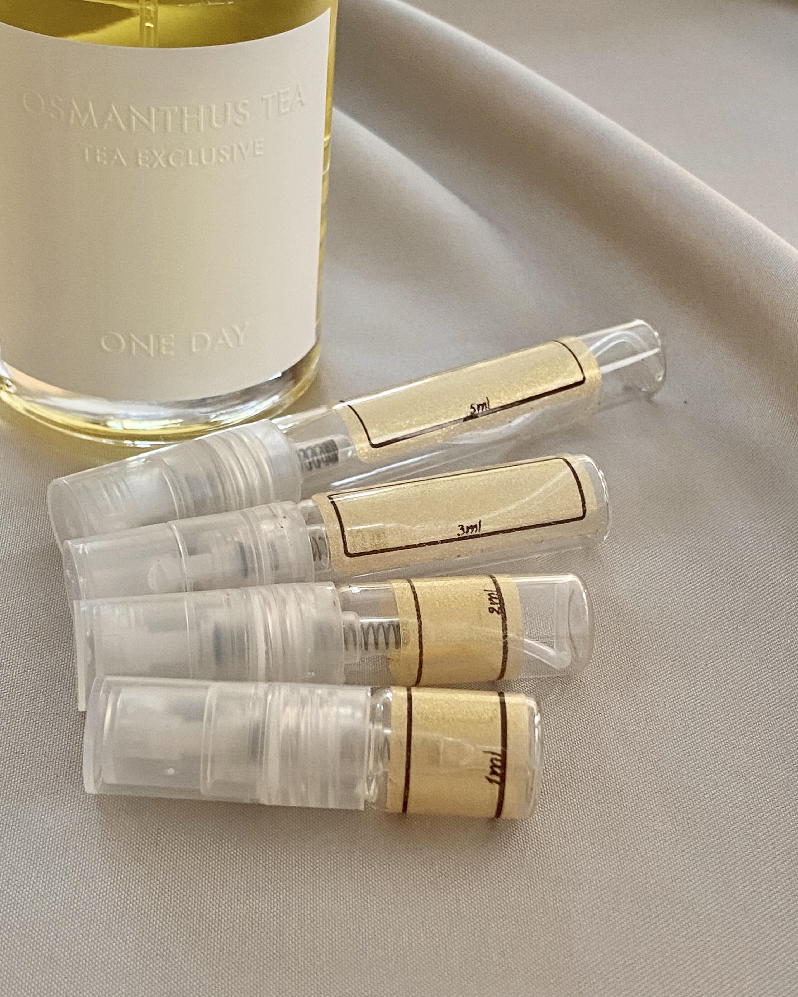 One Day Osmanthus Tea and sample bottles