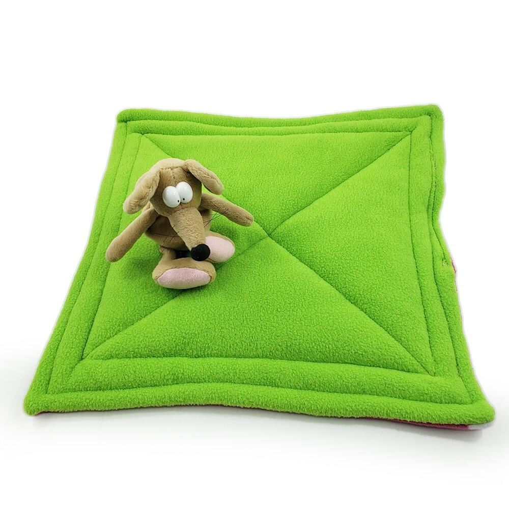 piggie pads, guinea pig pee pads, lap pads, waterproof piggie pads, fuzzbutt guinea pig hammocks, handmade in the UK