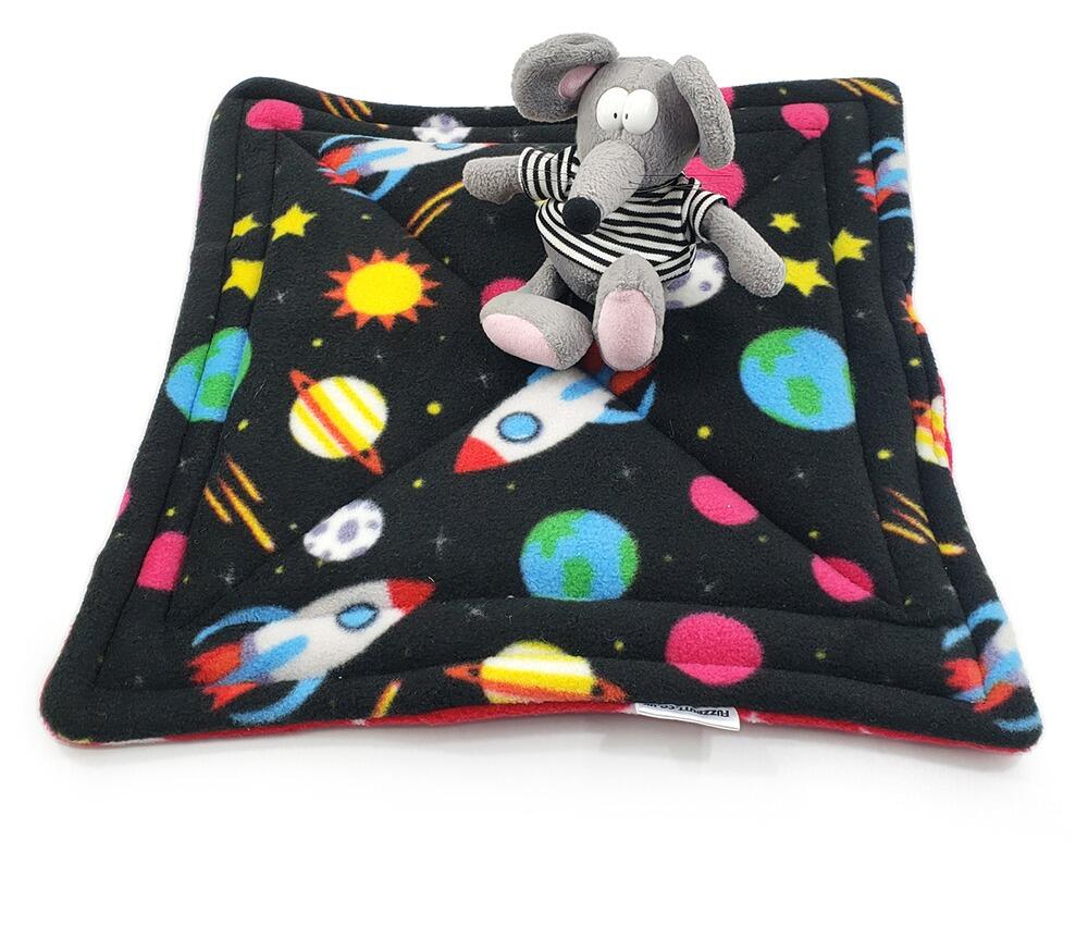 piggie pads, guinea pig pee pads, lap pads, waterproof piggie pads, fuzzbutt guinea pig hammocks, handmade in the UK
