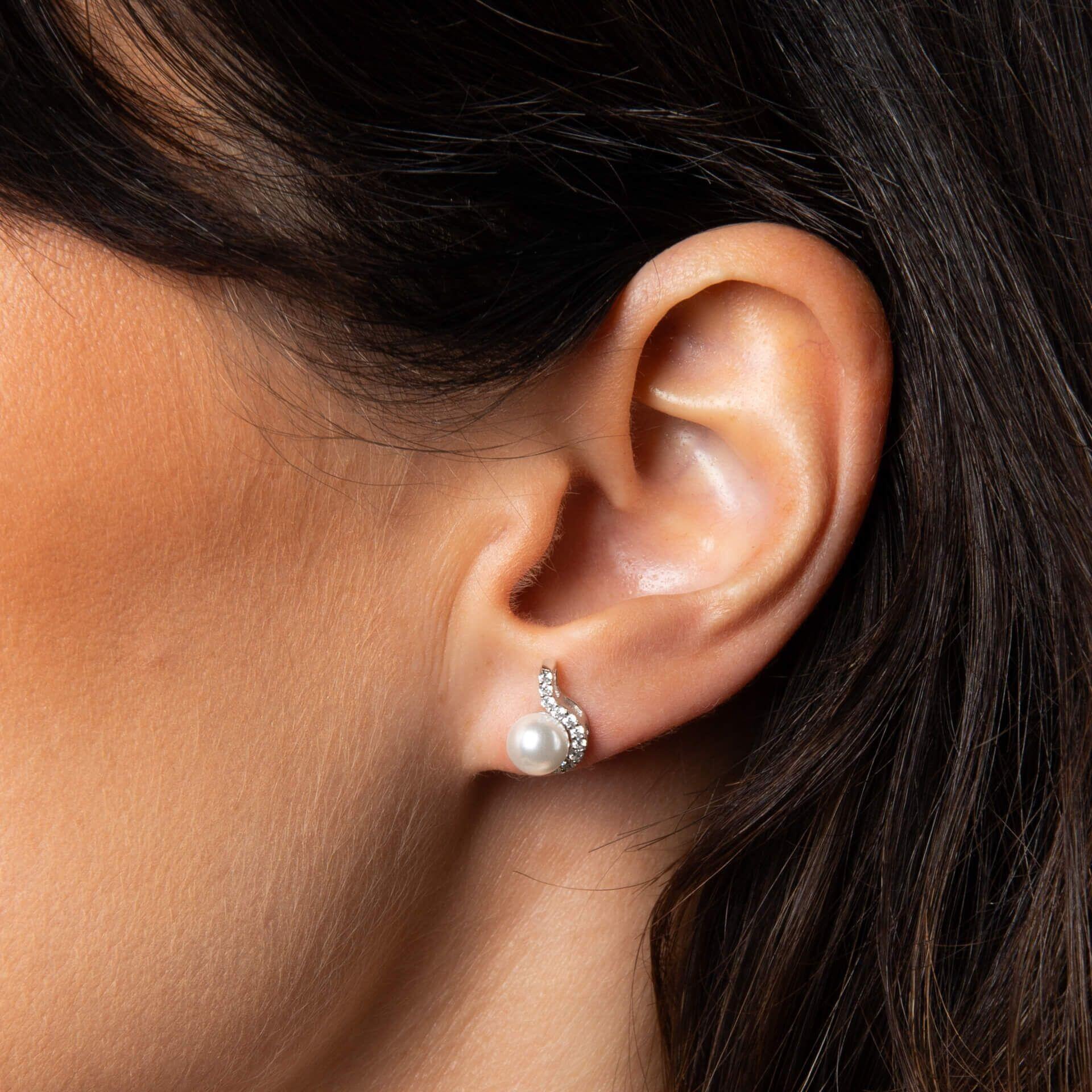 Diamonfire® Pearl and Zirconia Stud Earrings in Triple Plated Sterling Silver – Timeless Wedding and Everyday Jewellery by Gold and Diamonds