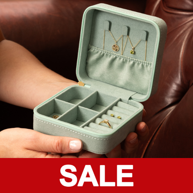 Gold and Diamonds Sale and Clearance Jewellery – Diamonfire, Fred Bennett, Beginnings, D for Diamond, Elements Gold, 9ct, 18ct, and Platinum Rings and Jewellery