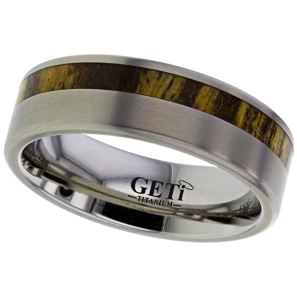 Flat court Geti titanium wedding band with brushed finish and Bocote wood inlay by Gold and Diamonds