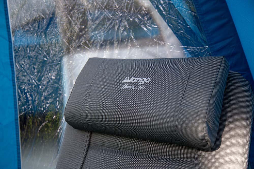 Hampton DLX 2 Chair - Lifestyle7