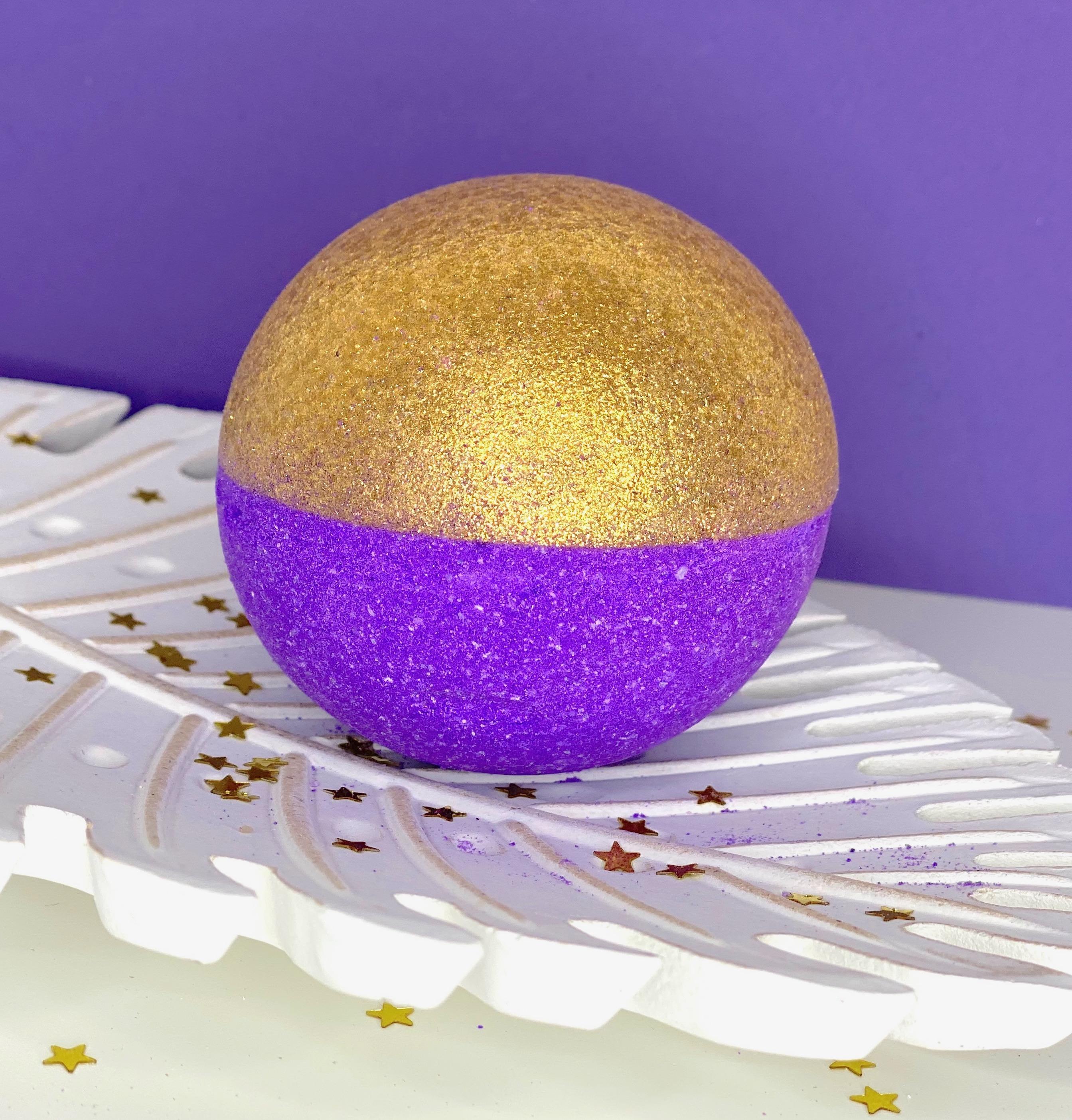 Gold Dust Bath Bomb From Heavenly Bubbles