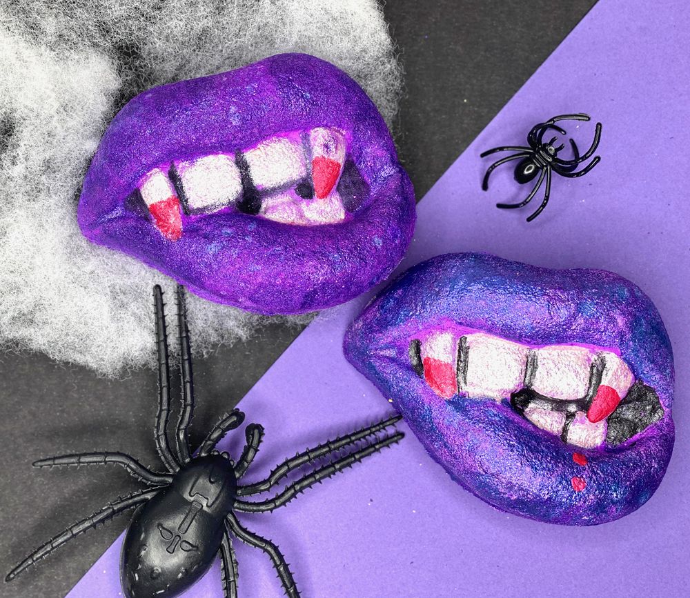 vampire bath bomb uk