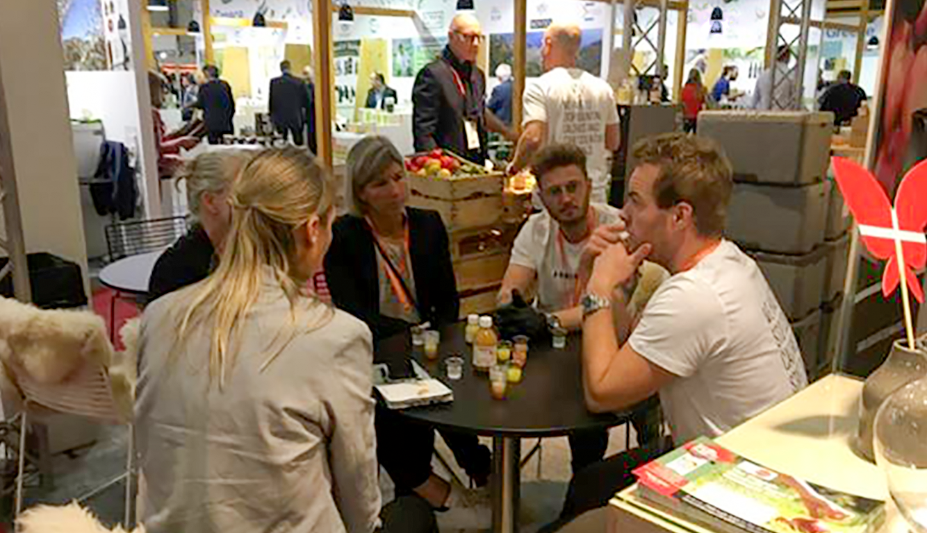 <h3 class="headline-height">BOOK A MEETING AT PLMA 2019</h3><div class="box-height">Also in 2019, Organic Denmark is responsible for the 100% organic joint stand at PLMA in Amsterdam. You can already now book a meeting online with the companies or with us.</div>