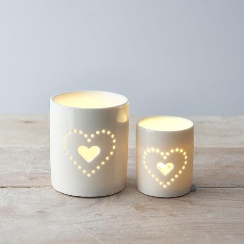 dotted heart candle folder