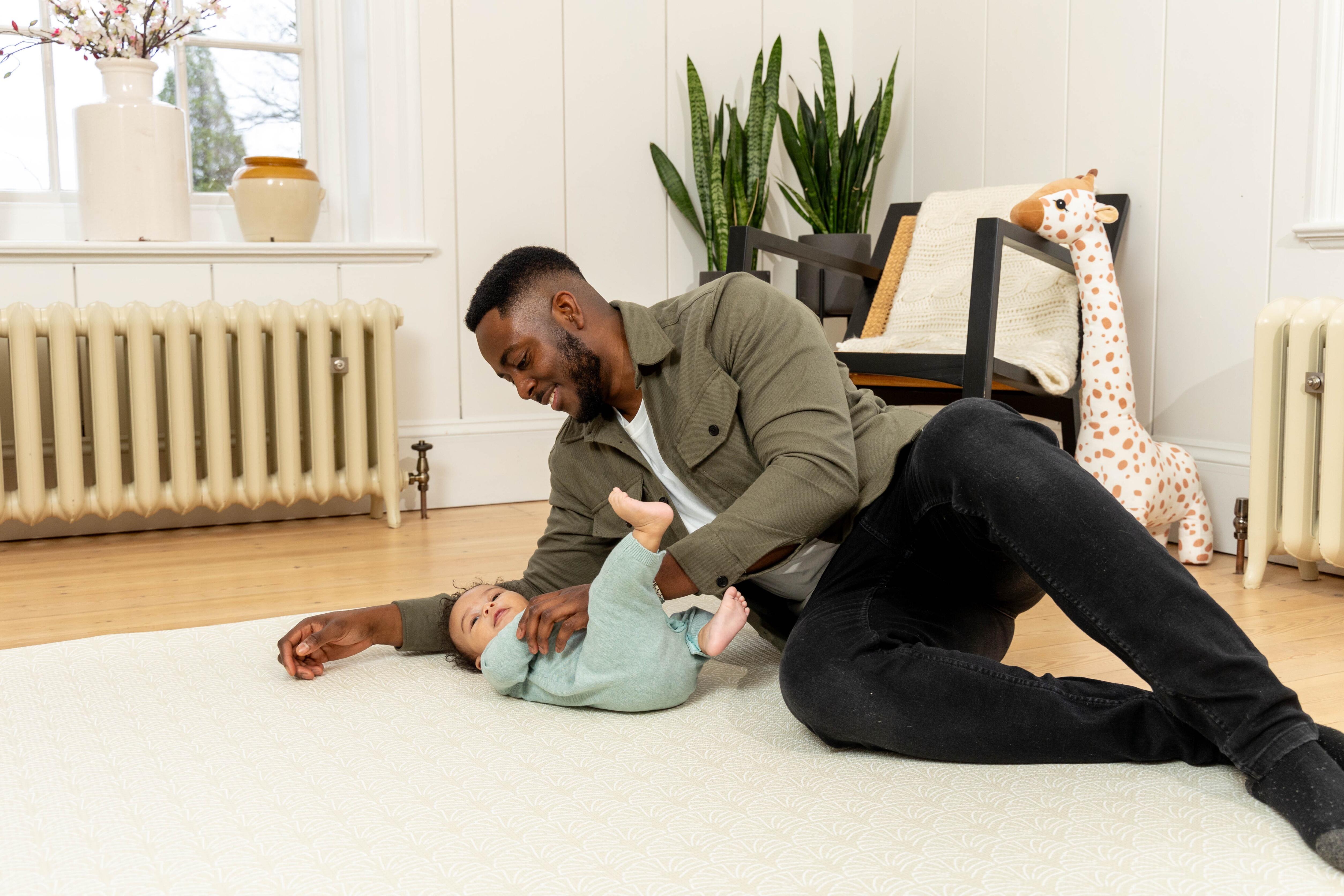 Large Neptune Playmat – Sage side showcasing organic line detailing and modern simplicity.