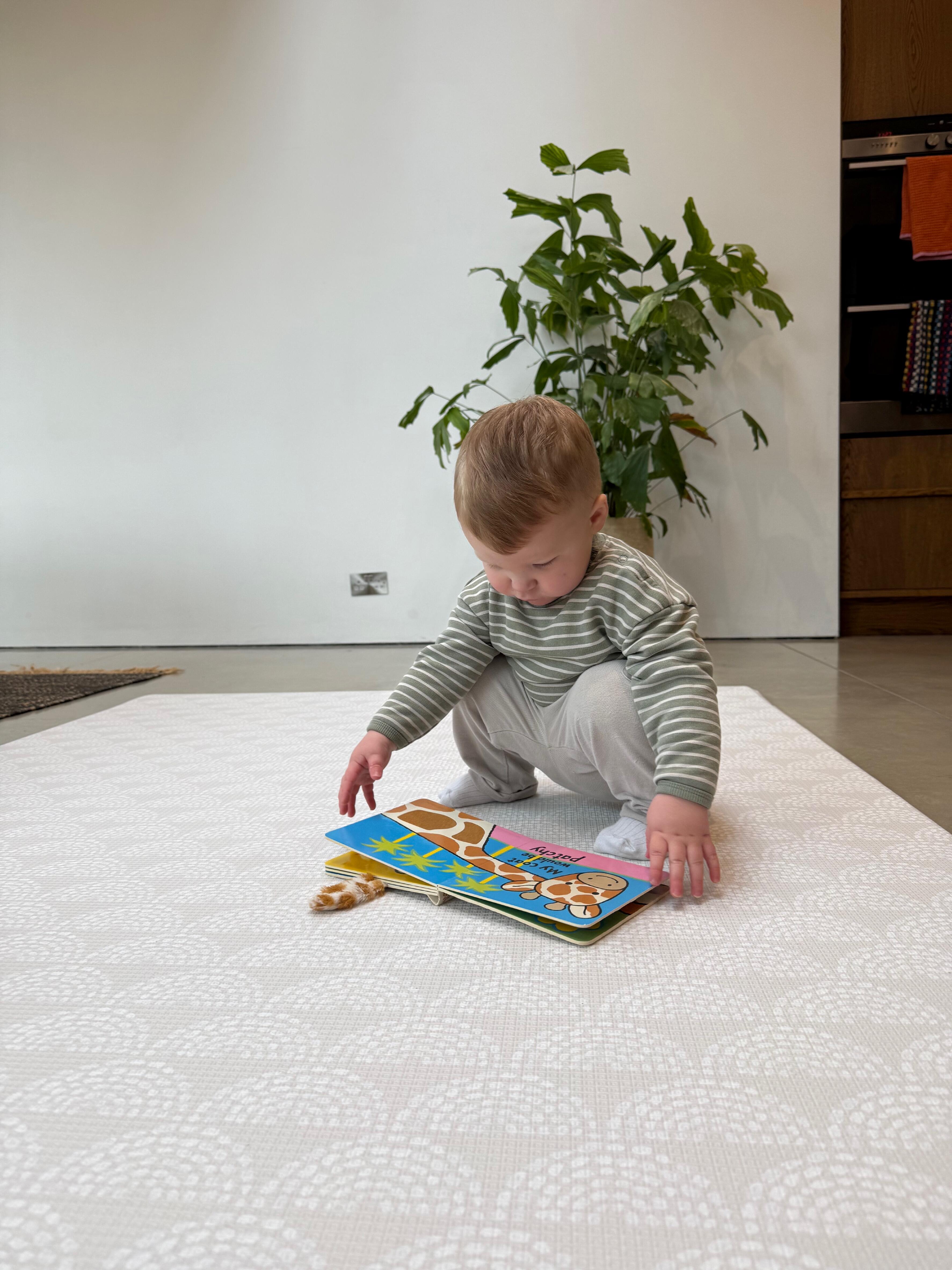 Nova Playmat reversible side styled in a modern living room