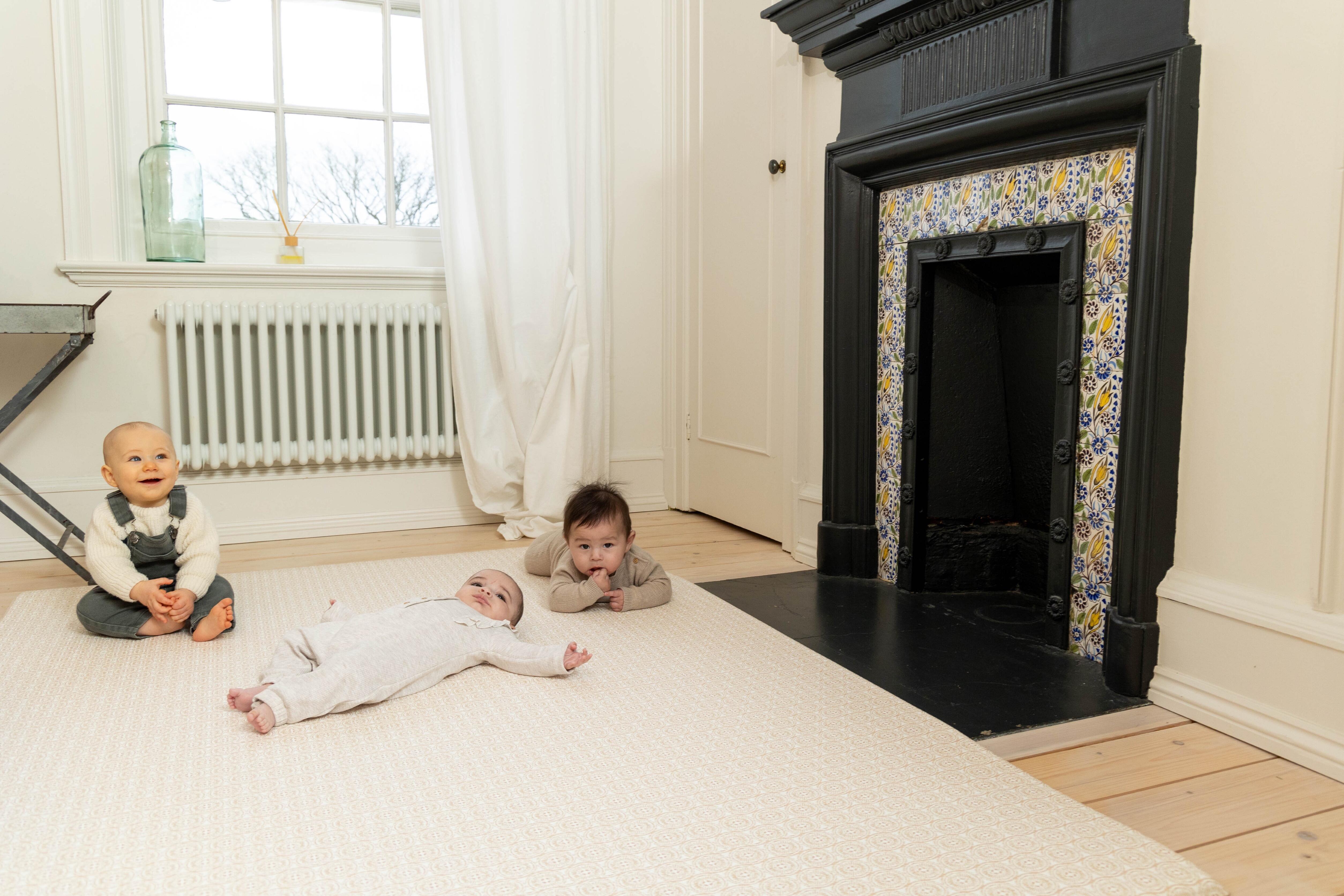 Large reversible baby playmat in The Beginner Soft Brass design