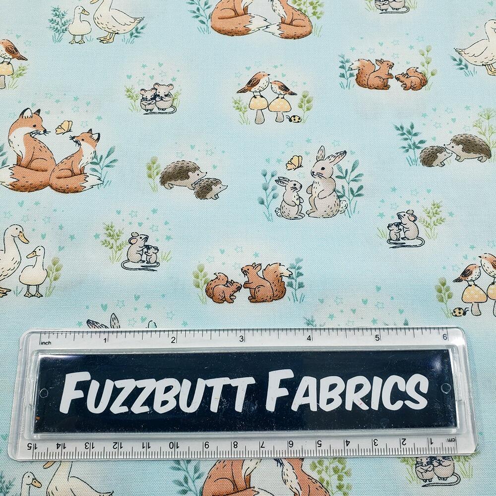 Makower, woodland wonder, forest animal fabric, foxes, wildlife, rabbits, mice, 100% cotton fabric