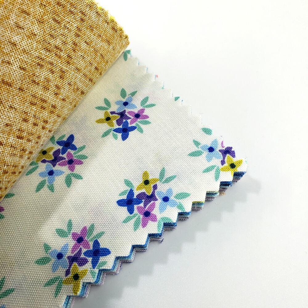andover fabrics charm pack, patchwork squares, 5 inch squares, Karen Lewis, modern quilting, bright colours, easy quilting
