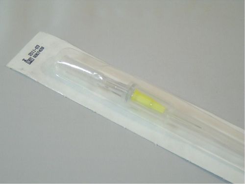 Angiocath 0.75' 24g