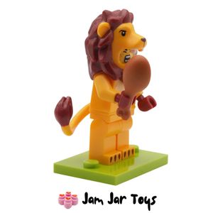 LEGO Lion Costume Fan Series 28 CMF Side View