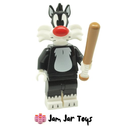 LEGO Sylvester Minifigure Front View
