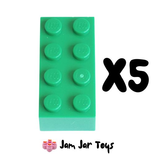 LEGO Five Green Bricks 2 x 4. BK36