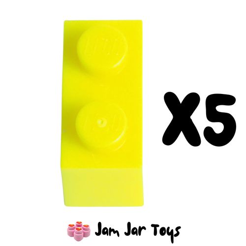 LEGO Five Vibrant Yellow Bricks 1 x 2 BK52