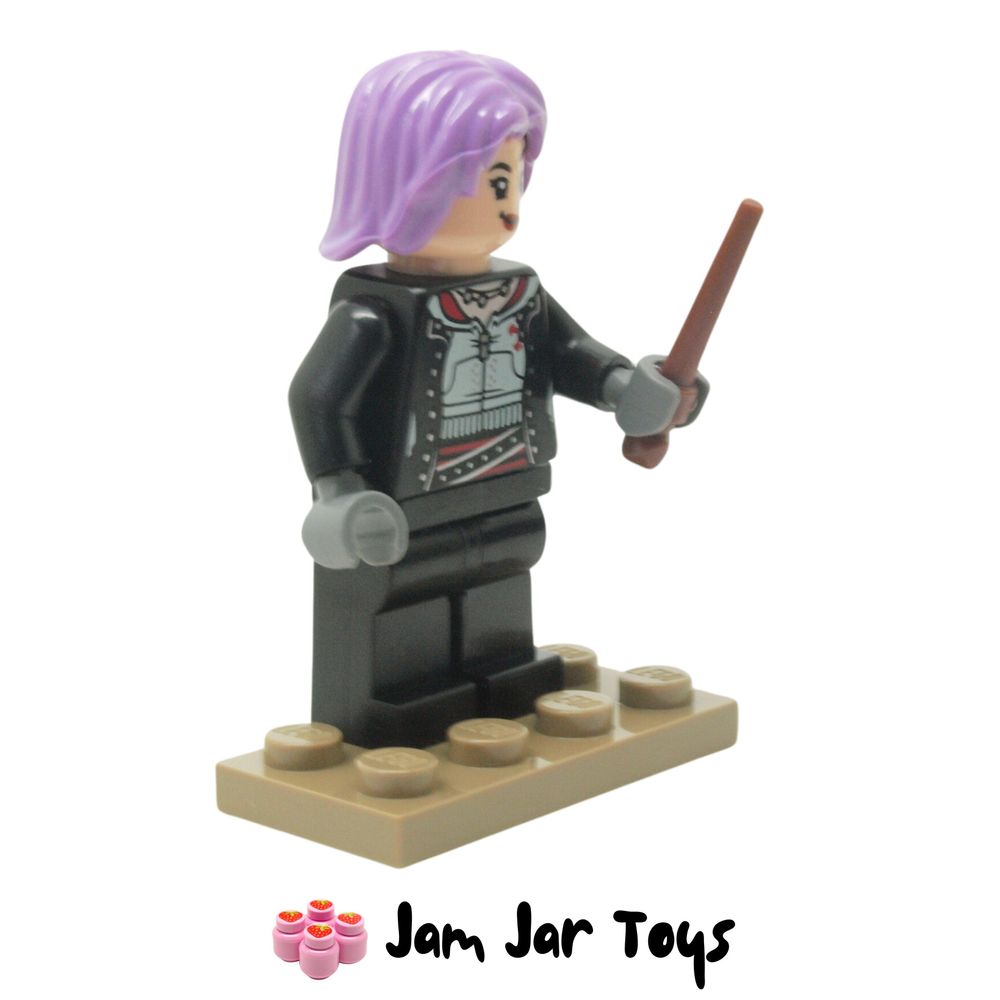 LEGO Nymphadora Tonks Harry Potter Minifigure HP369 Side View